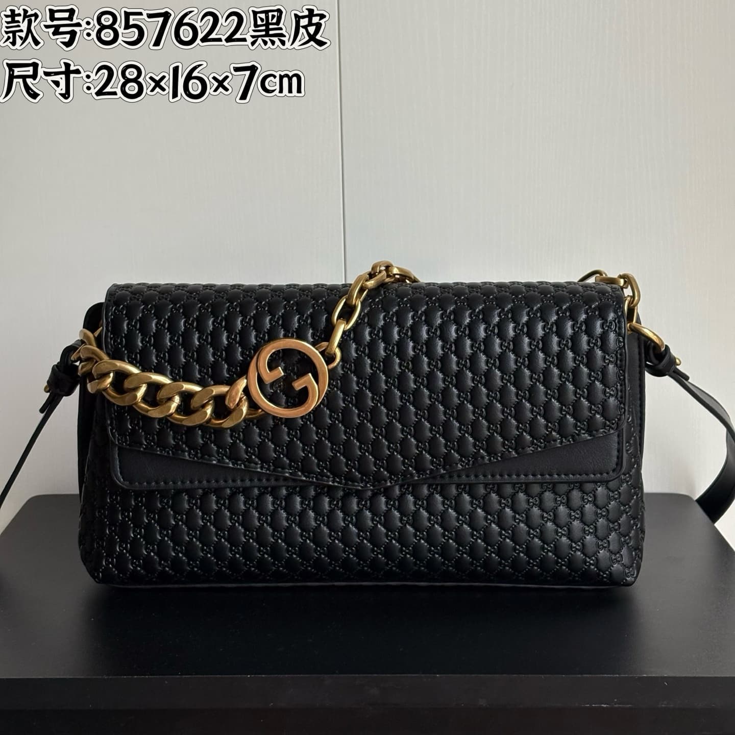 Gucci Accessory 857622