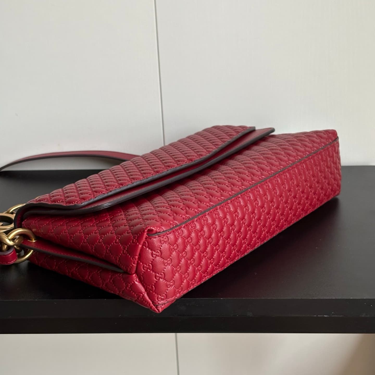 Gucci Product 857622