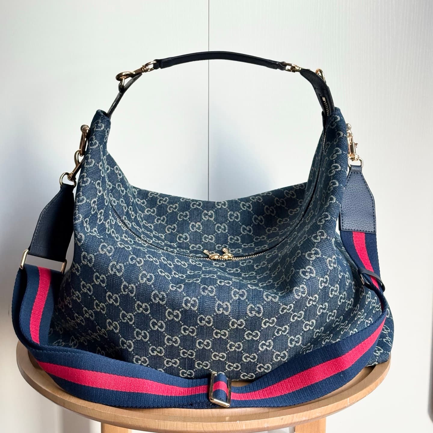 Gucci Product 864485