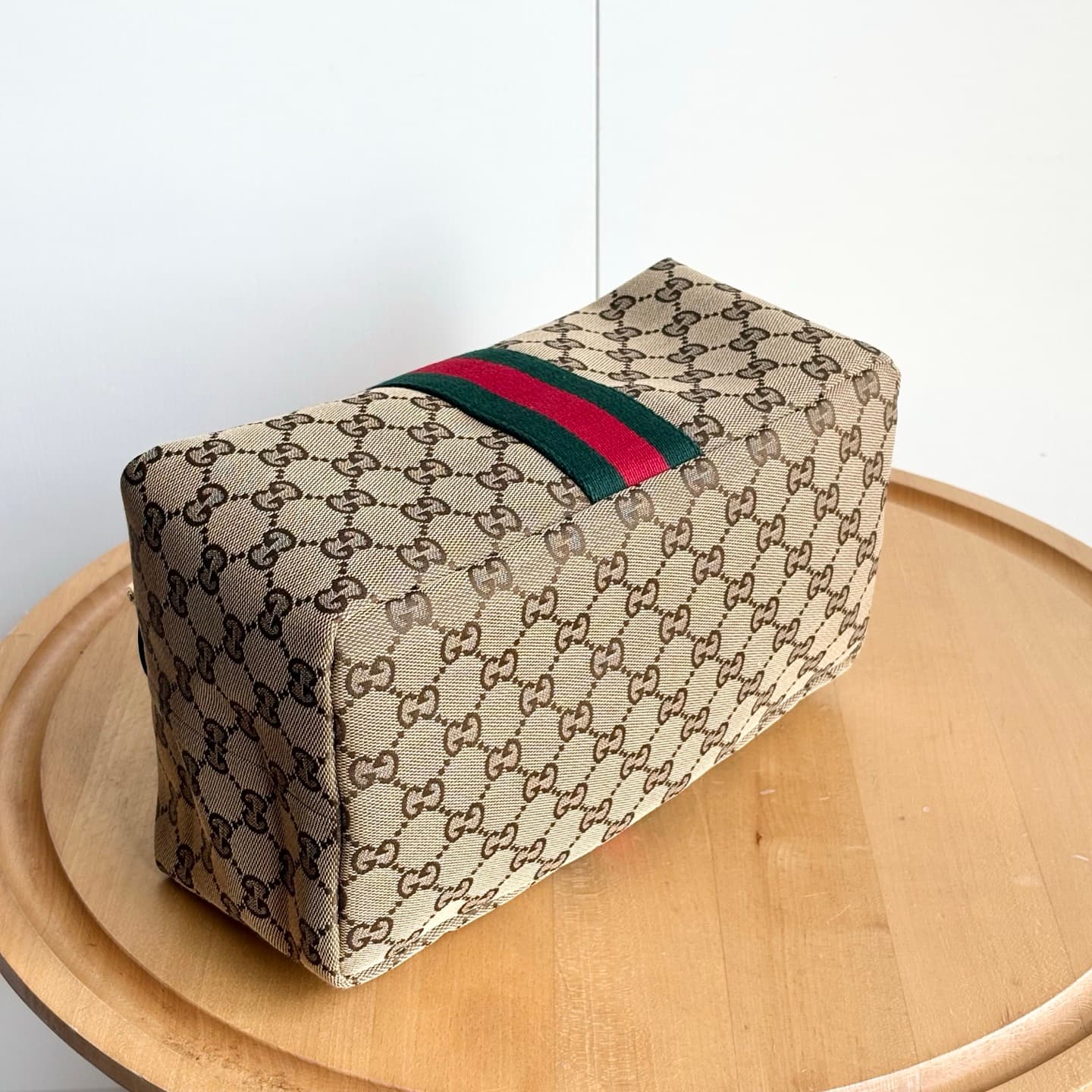 Gucci Brown Product 857799