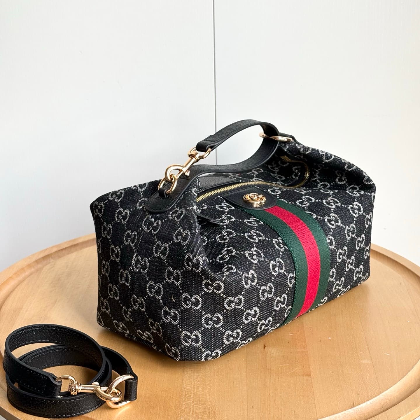 Gucci Black Product 857799