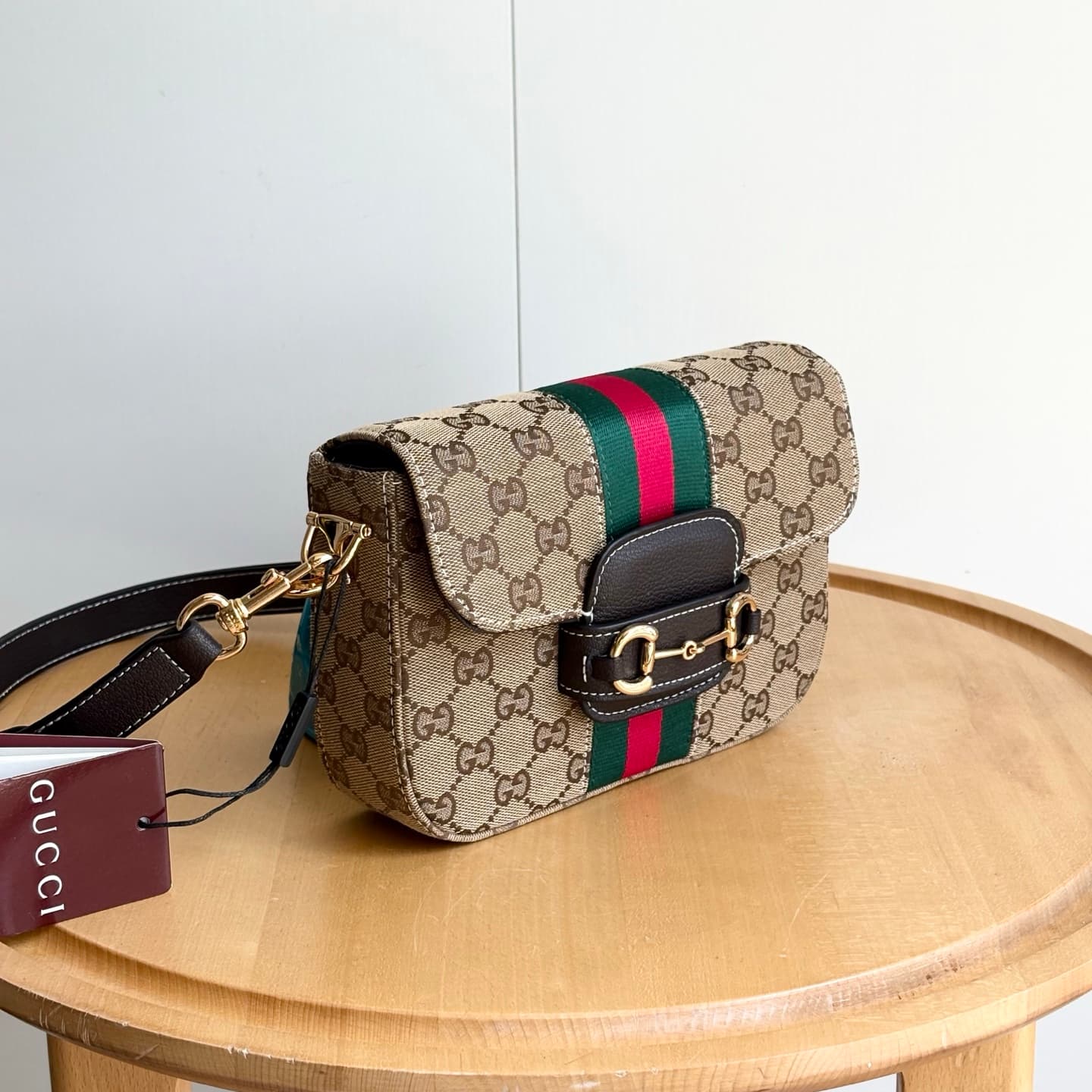 Gucci Product 866762