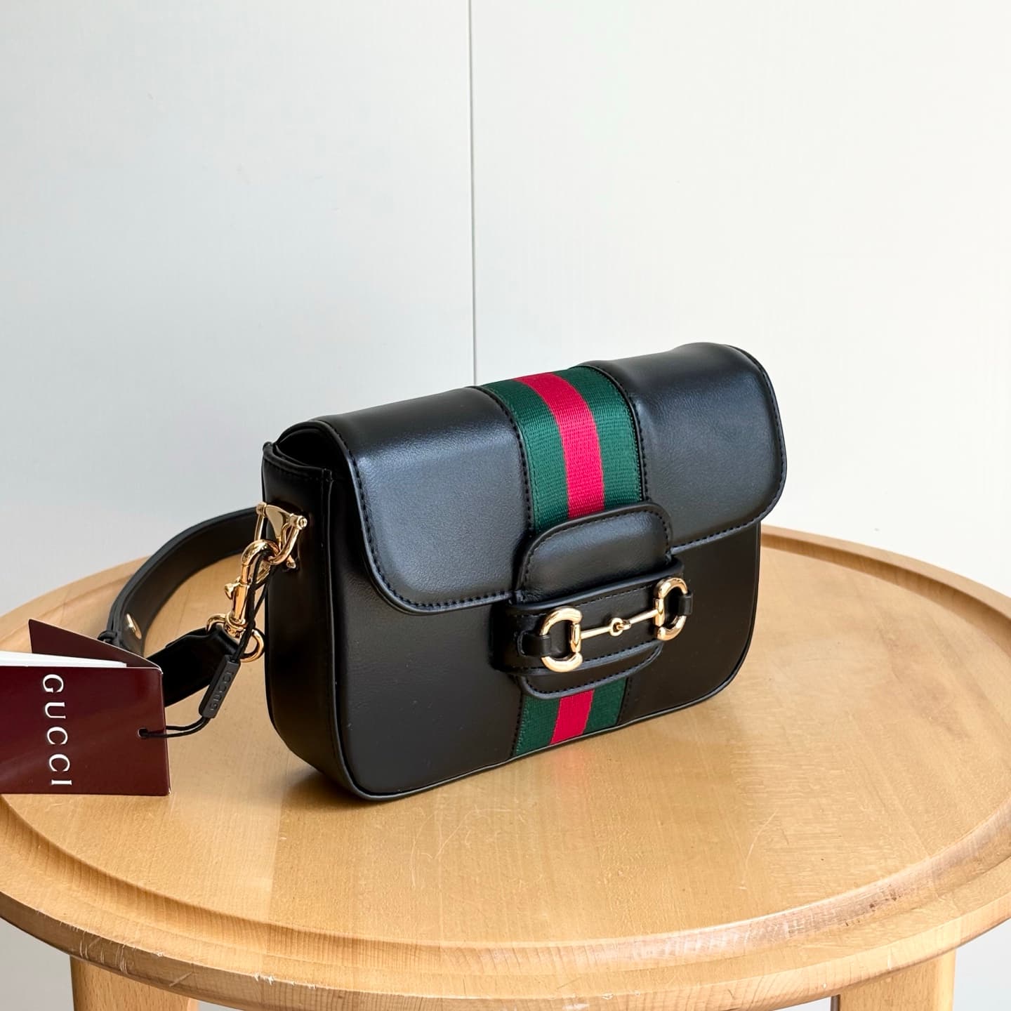 Gucci Product 866762
