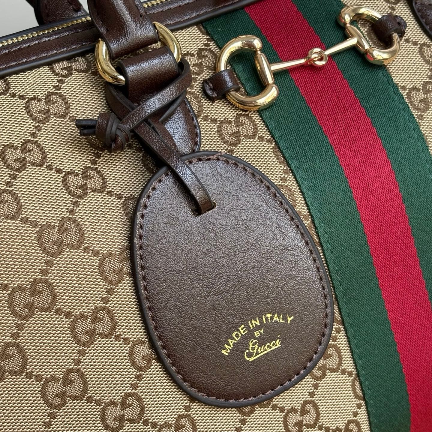 Gucci Product 866734