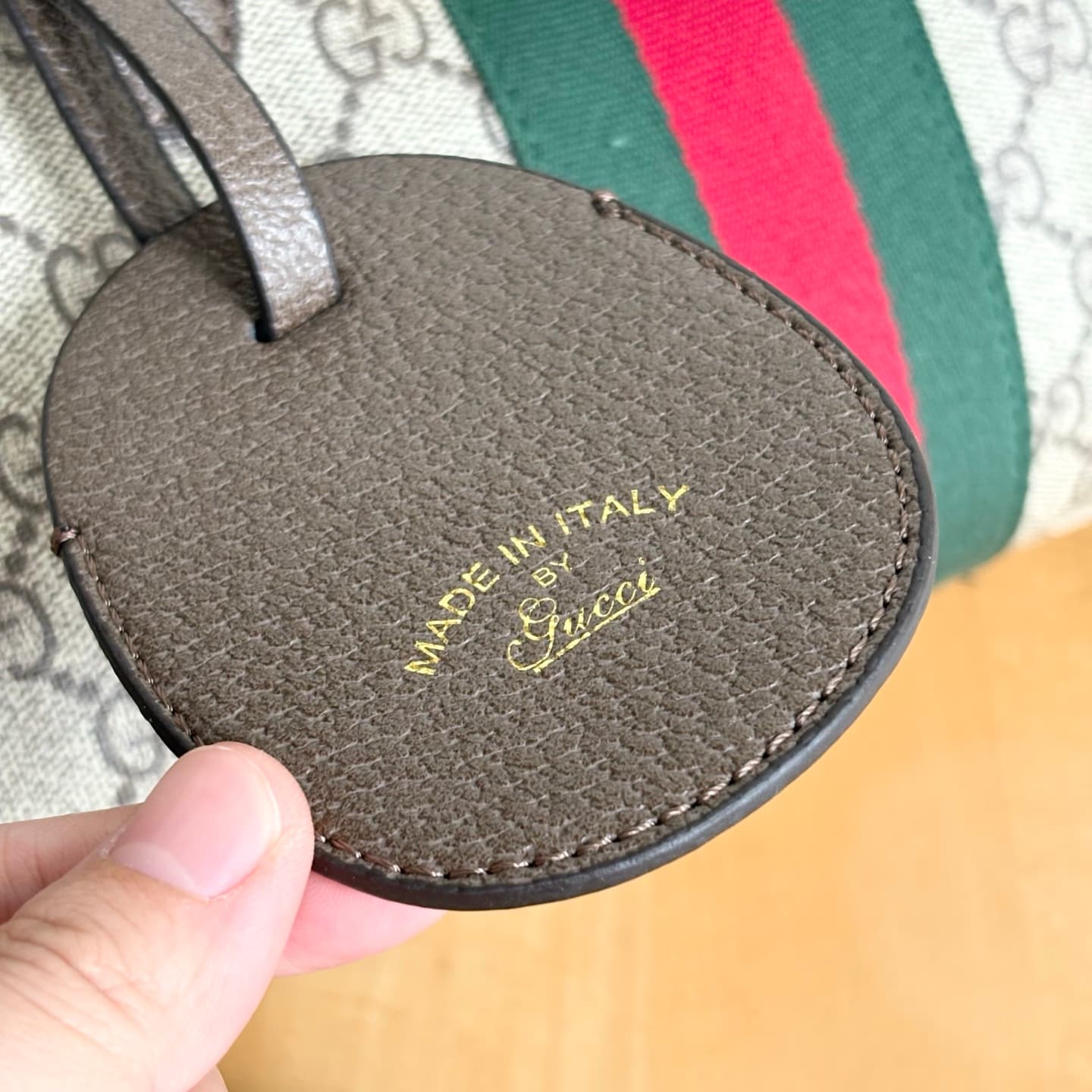 Gucci Product 866732