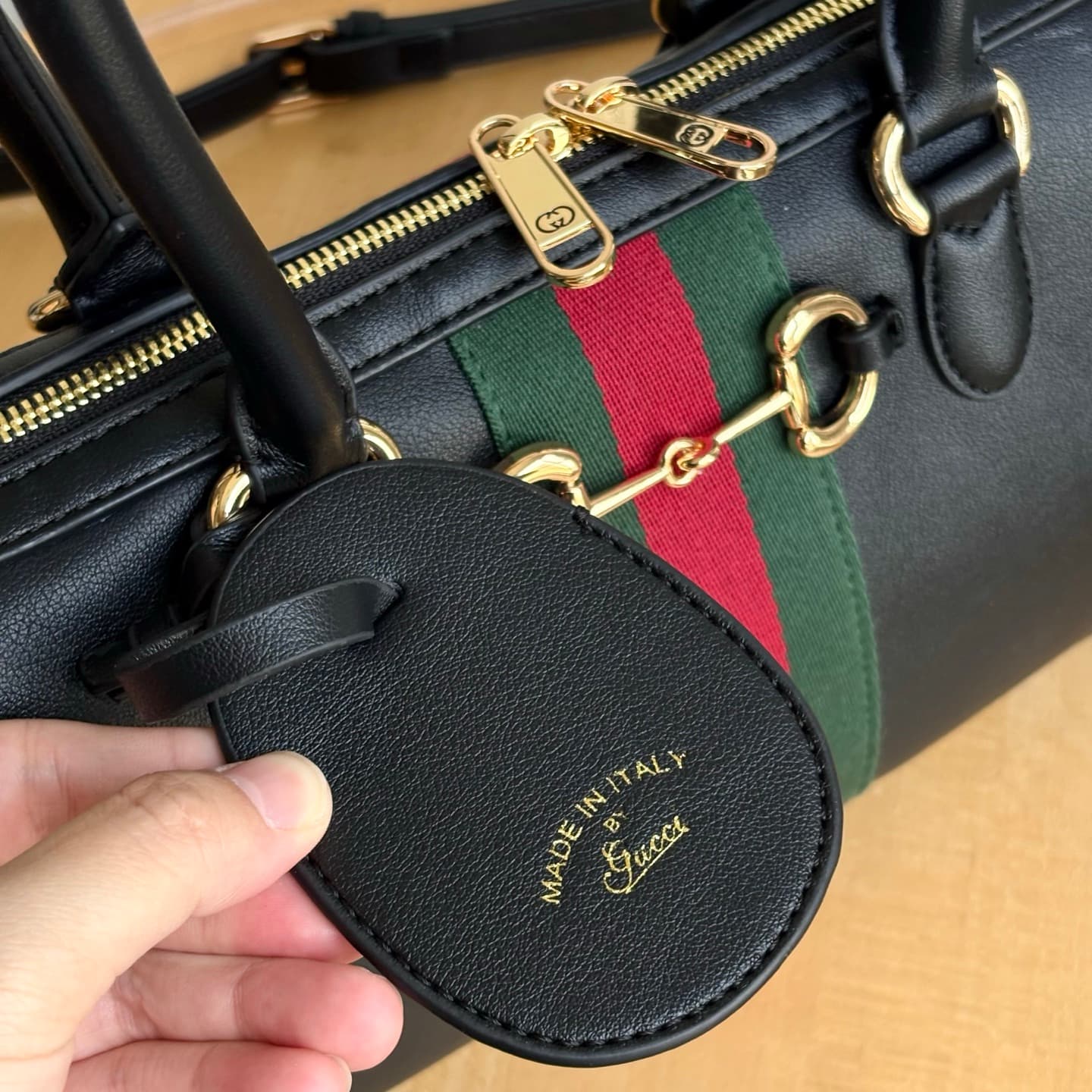 Gucci Product 866732