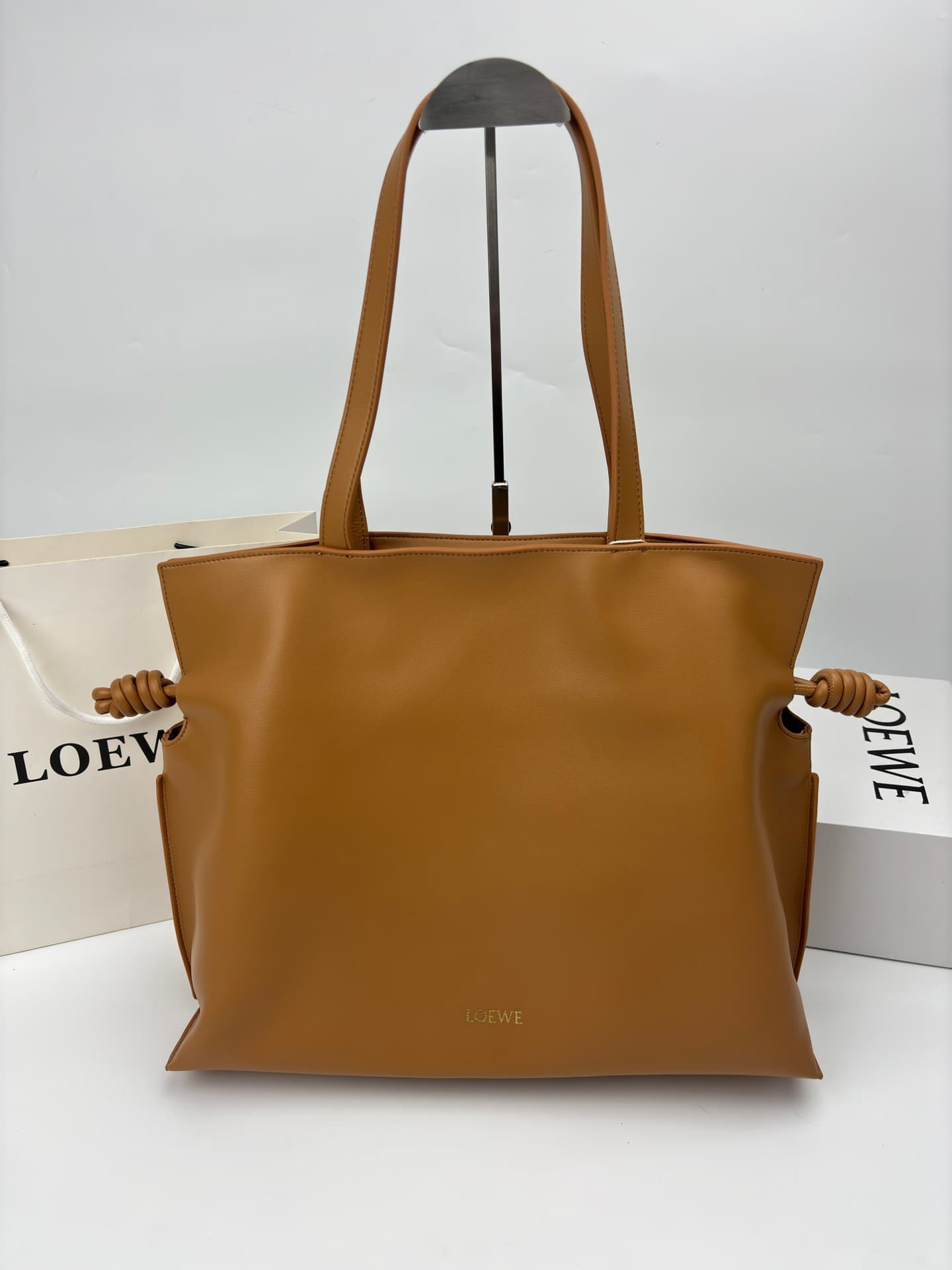 Loewe Wallet