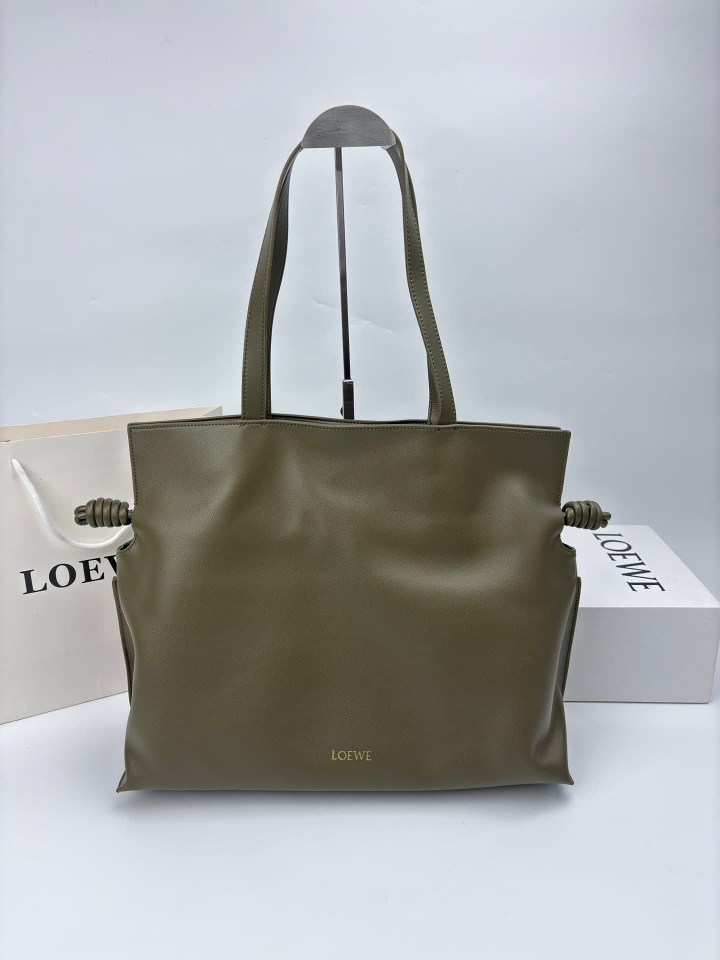 Loewe Wallet