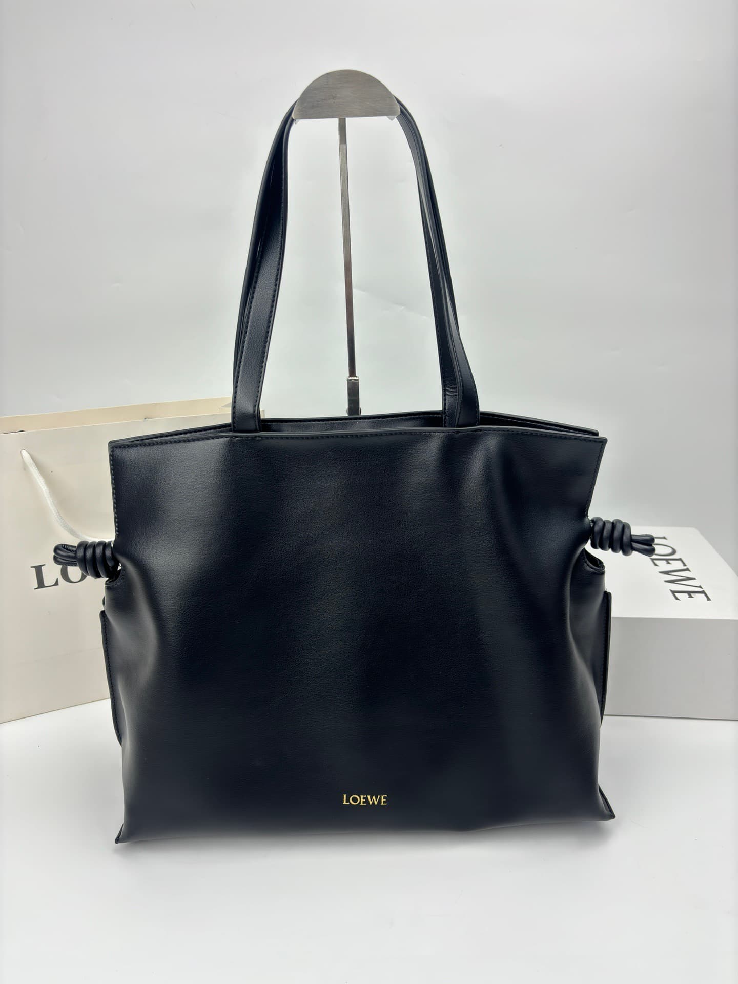Loewe Wallet