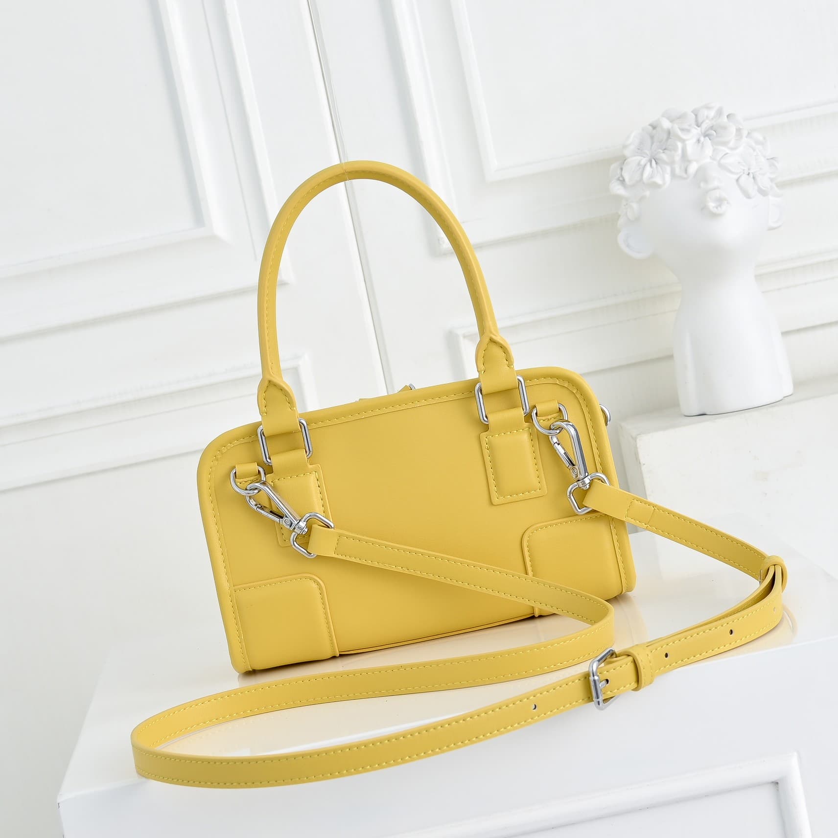Balenciaga White Small Bag 9155