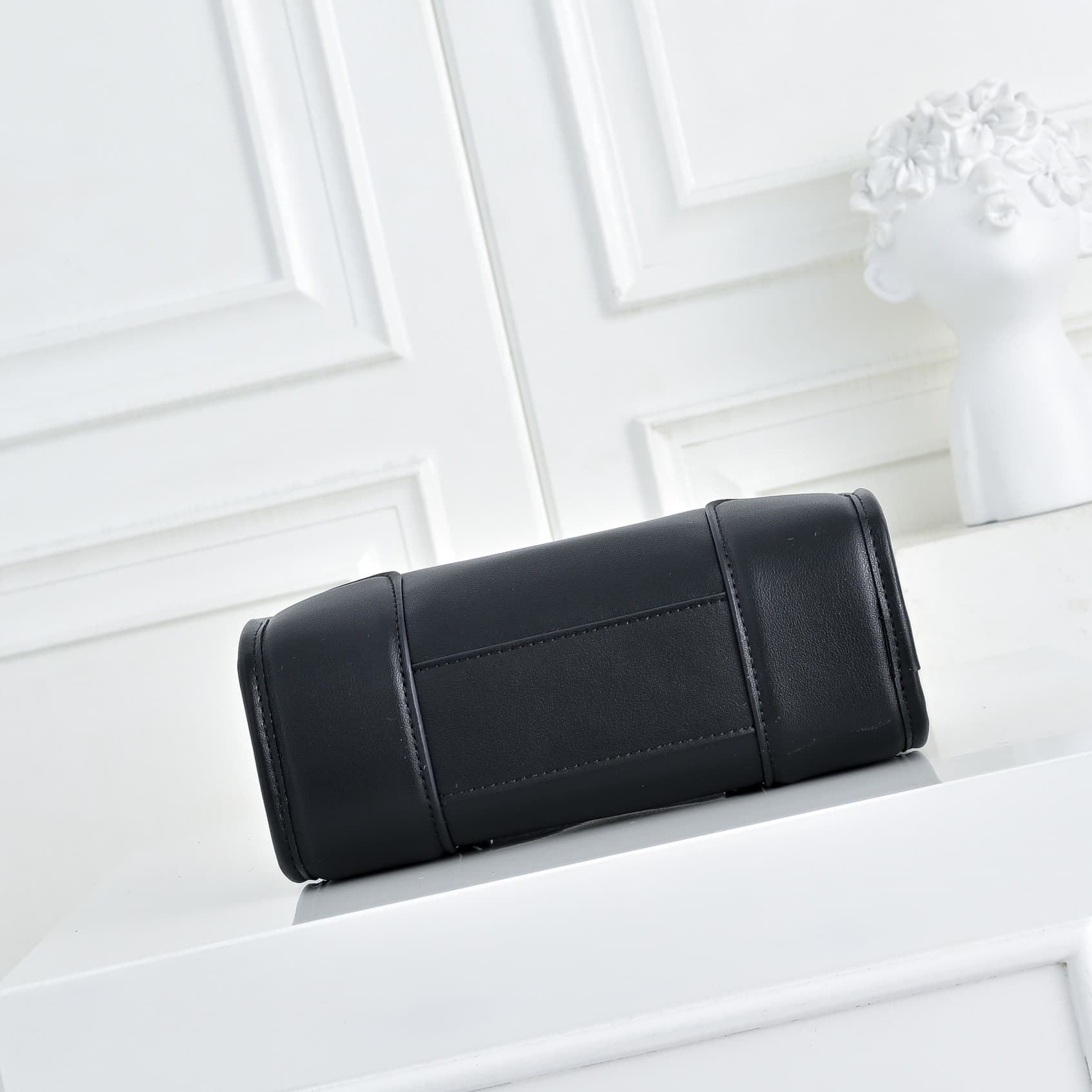 Balenciaga Black Small Bag 9155