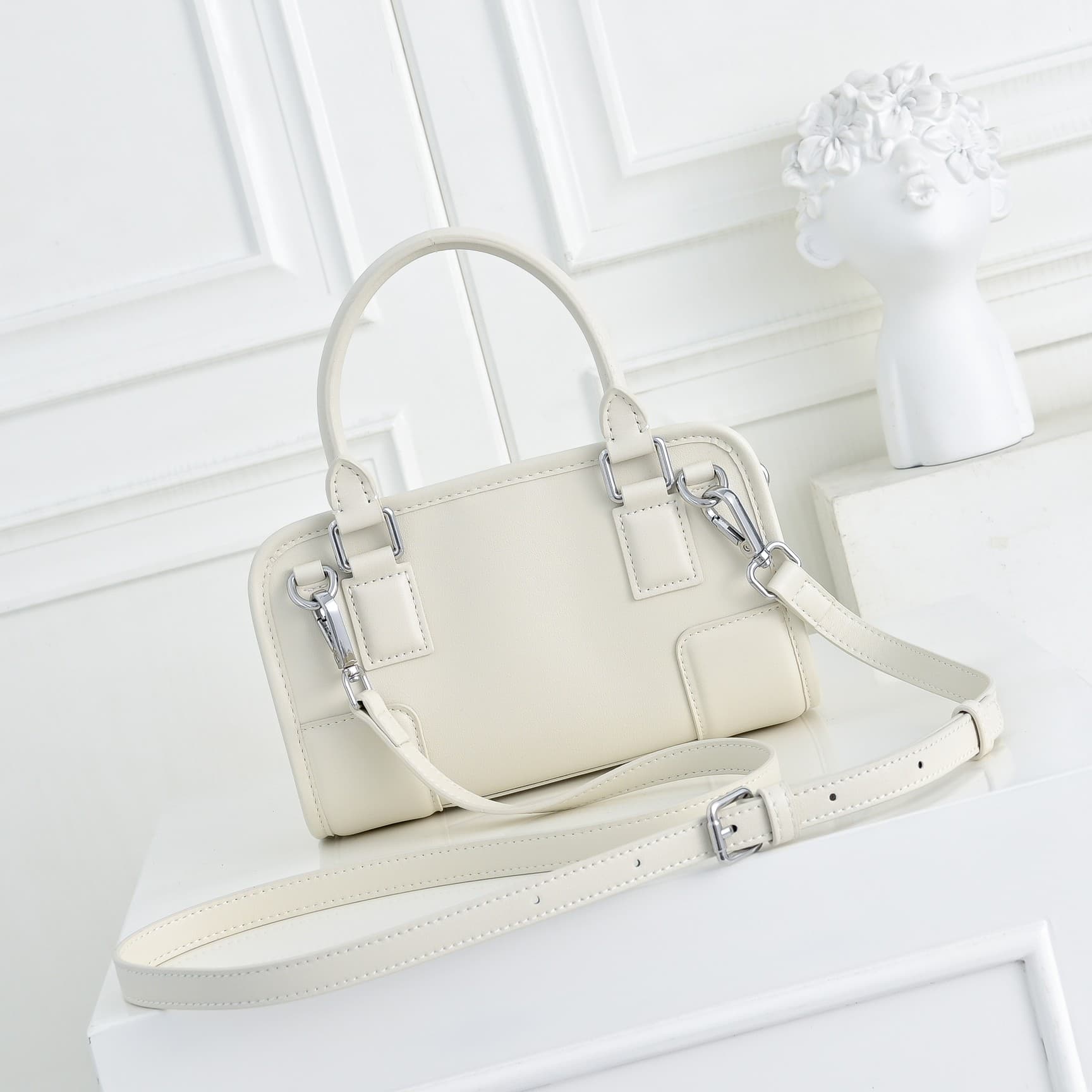 Balenciaga White Small Bag 9155