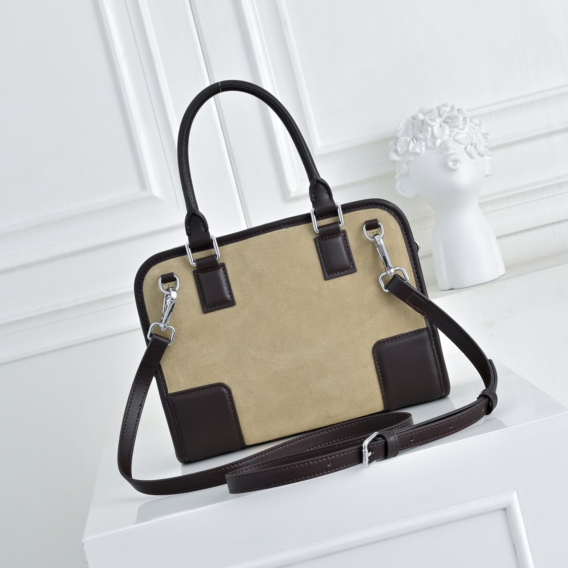 Balenciaga White Medium Bag 9156