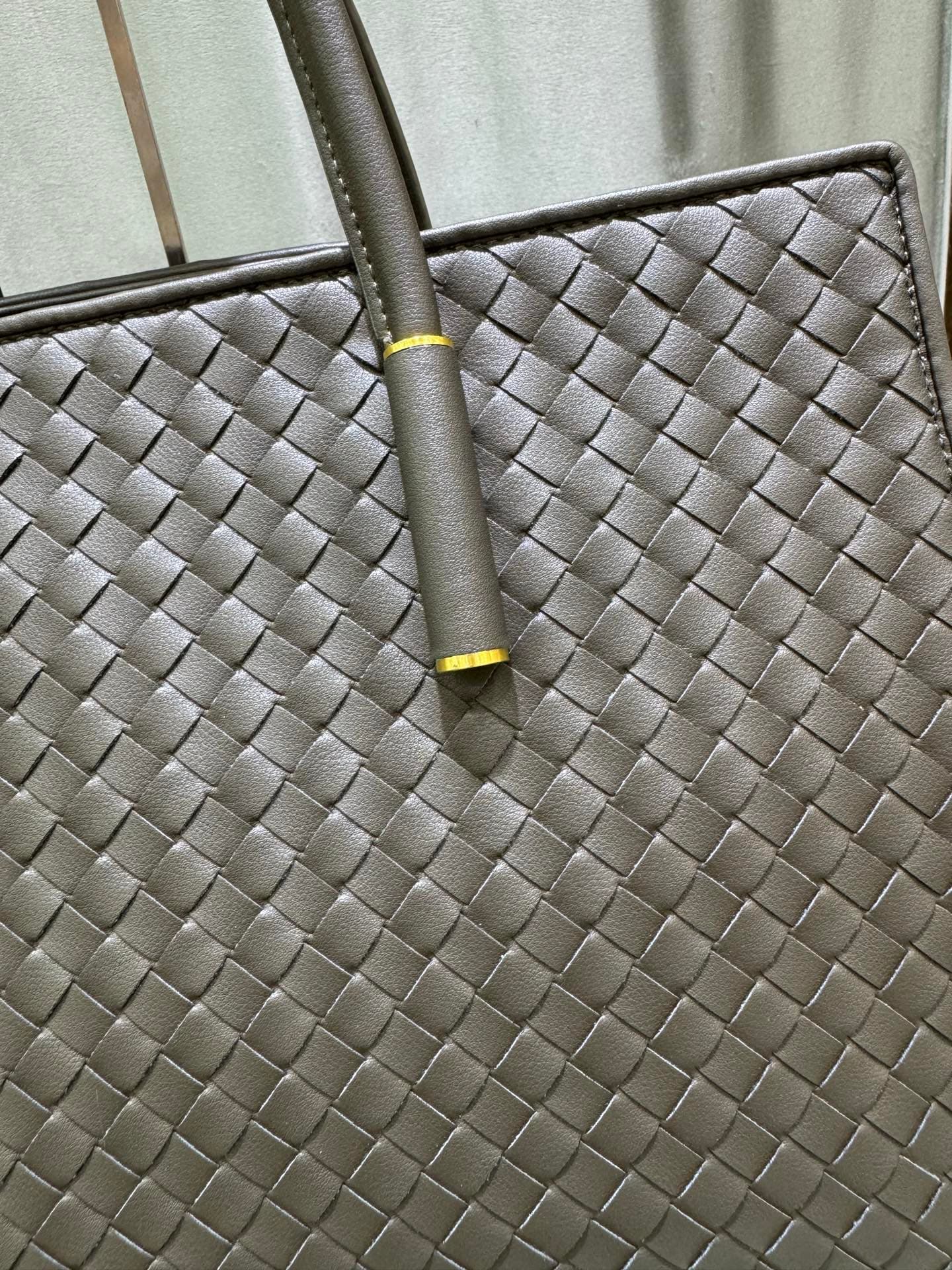 Bottega Veneta Tote Bag