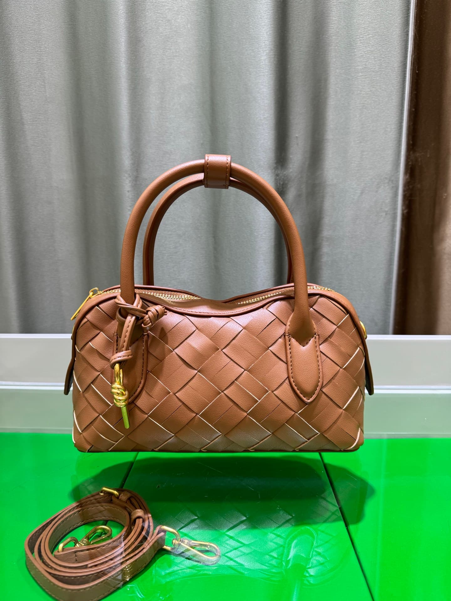 Bottega Veneta Small Crossbody Bag 9980