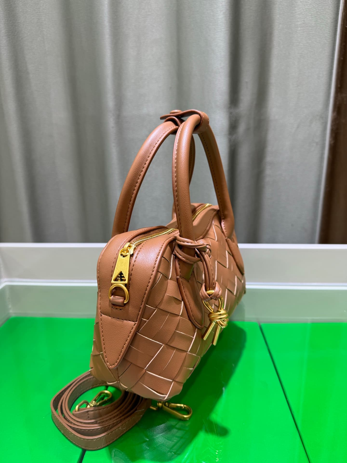 Bottega Veneta Small Crossbody Bag 9980