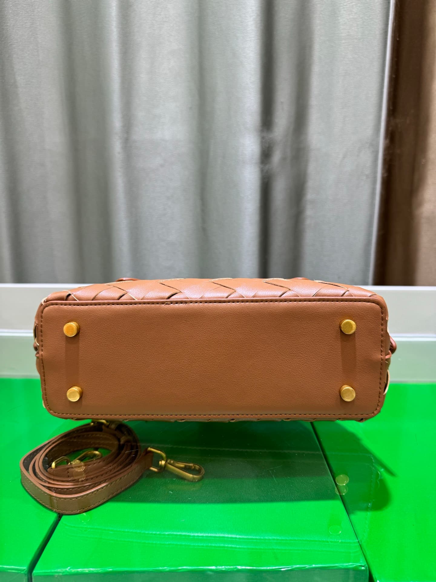 Bottega Veneta Small Crossbody Bag 9980