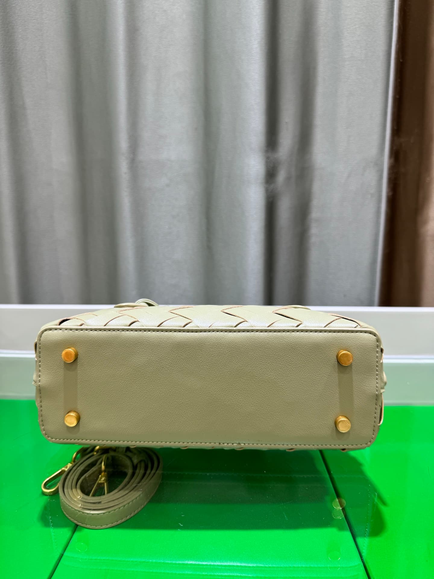 Bottega Veneta Small Crossbody Bag 9980