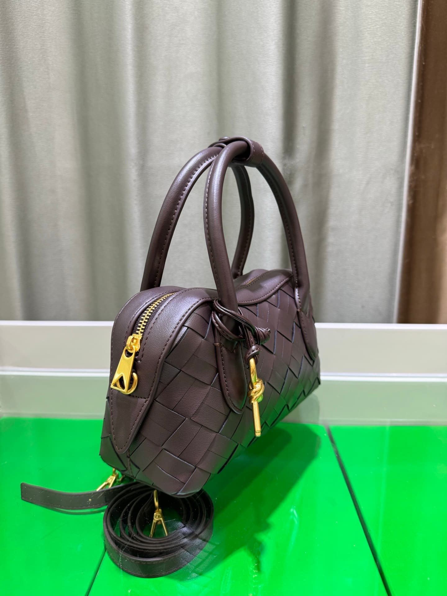 Bottega Veneta Small Crossbody Bag 9980