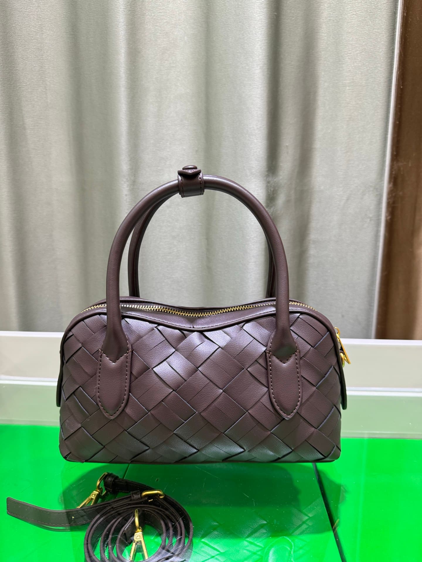 Bottega Veneta Small Crossbody Bag 9980