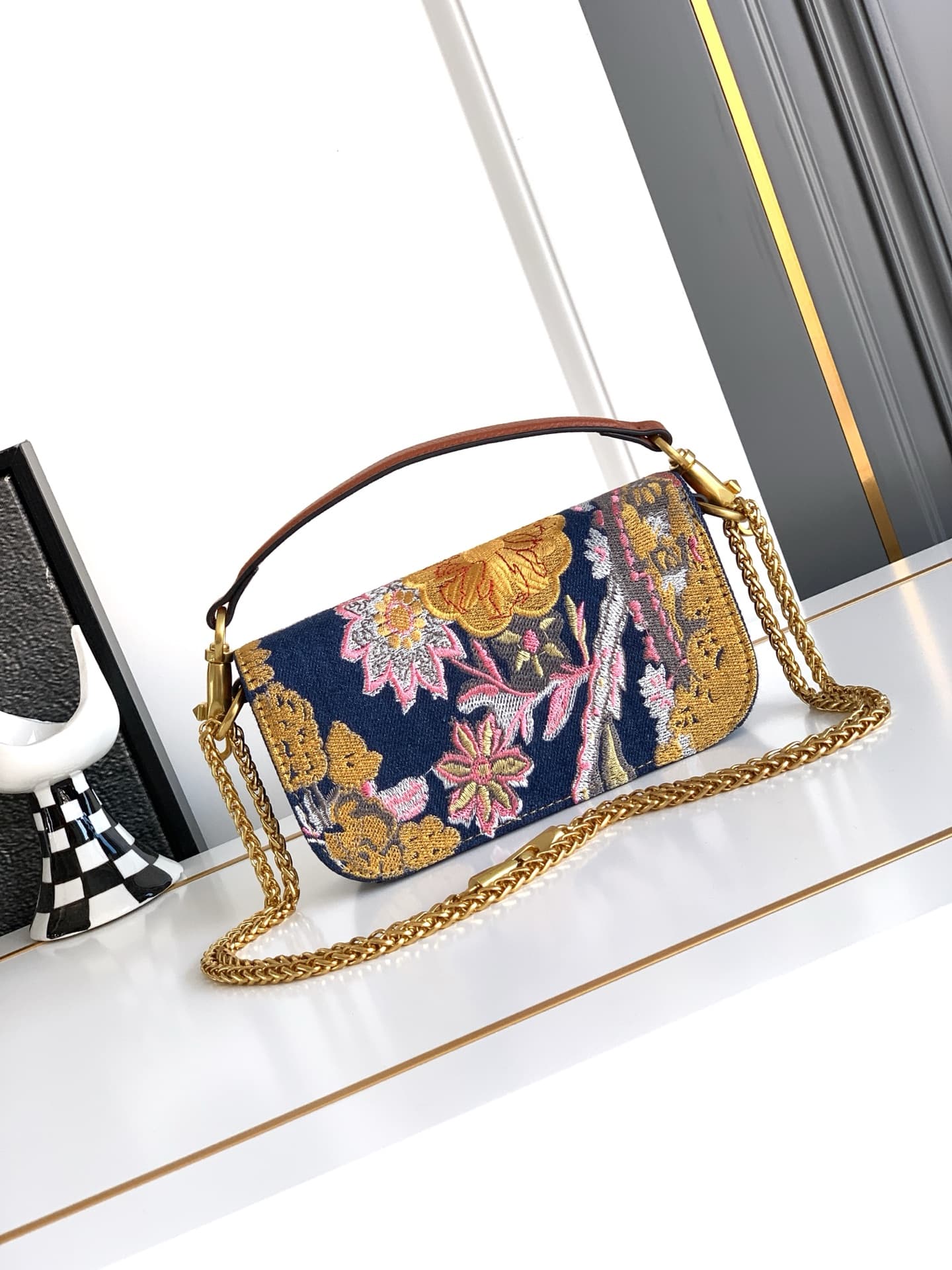 Valentino Crossbody Bag 5068-2