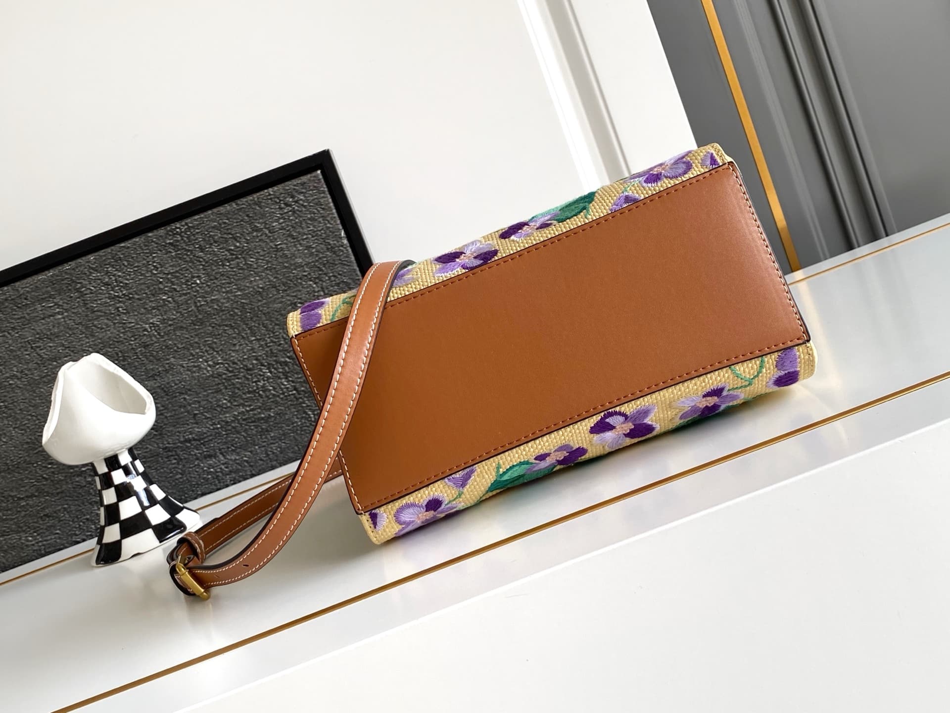 Valentino Brown Bag 5057