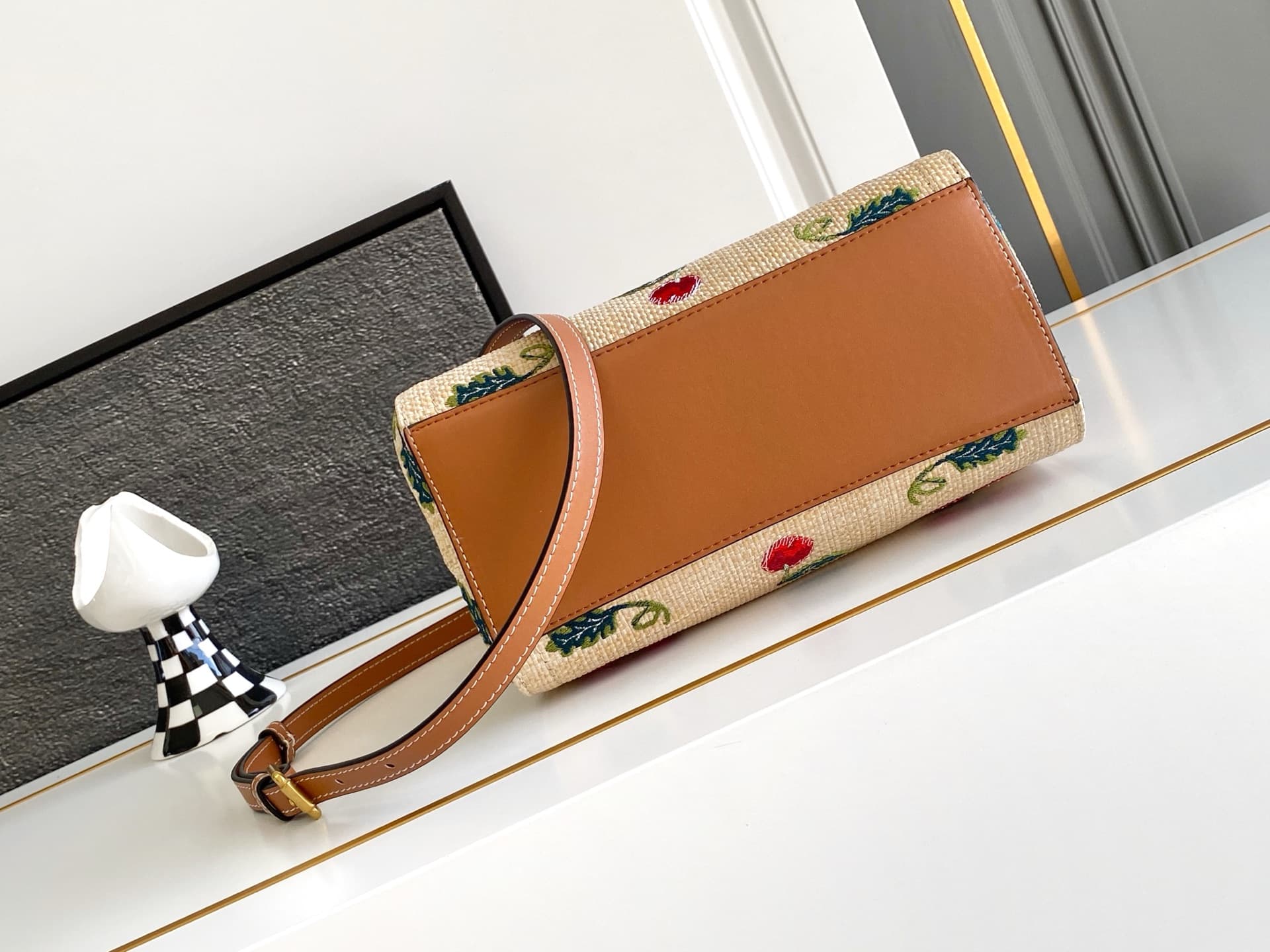 Valentino Brown Bag 5055