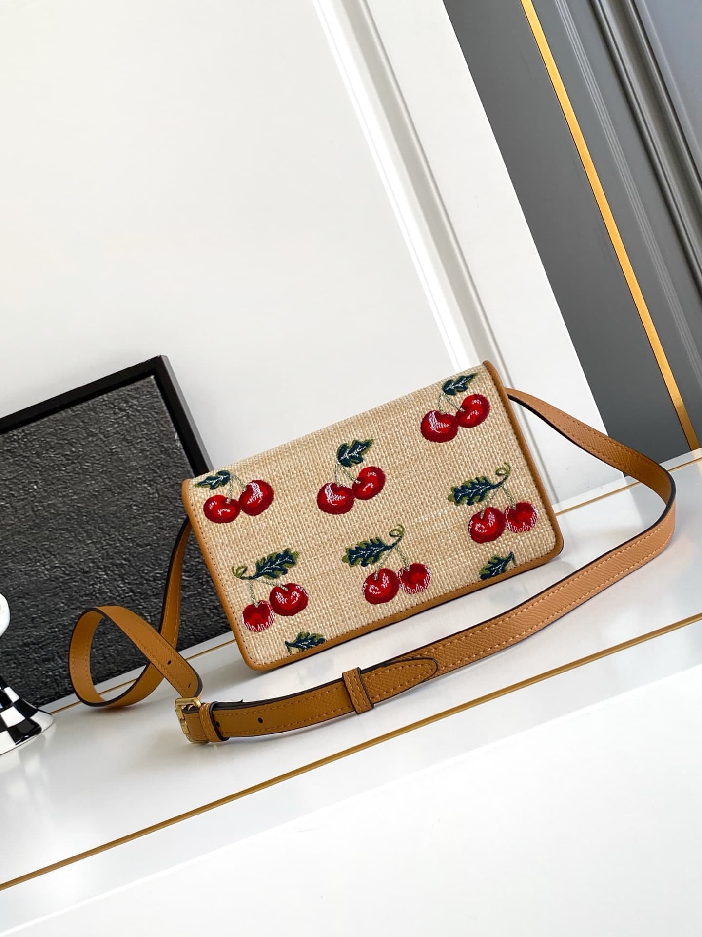 Valentino Brown Bag 5053