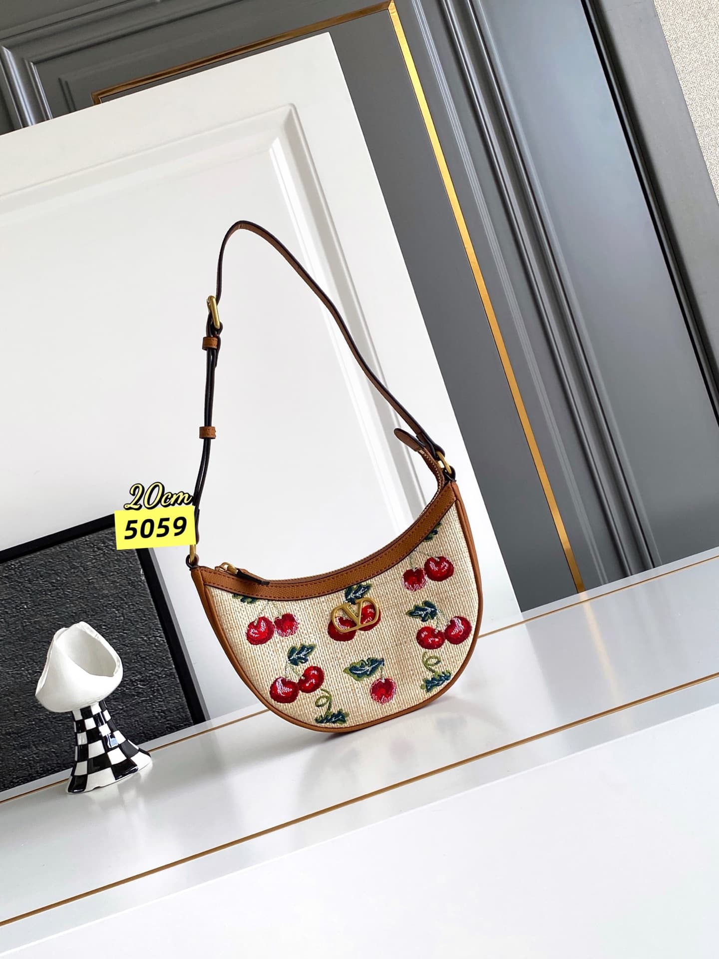 Valentino Brown Bag 5059