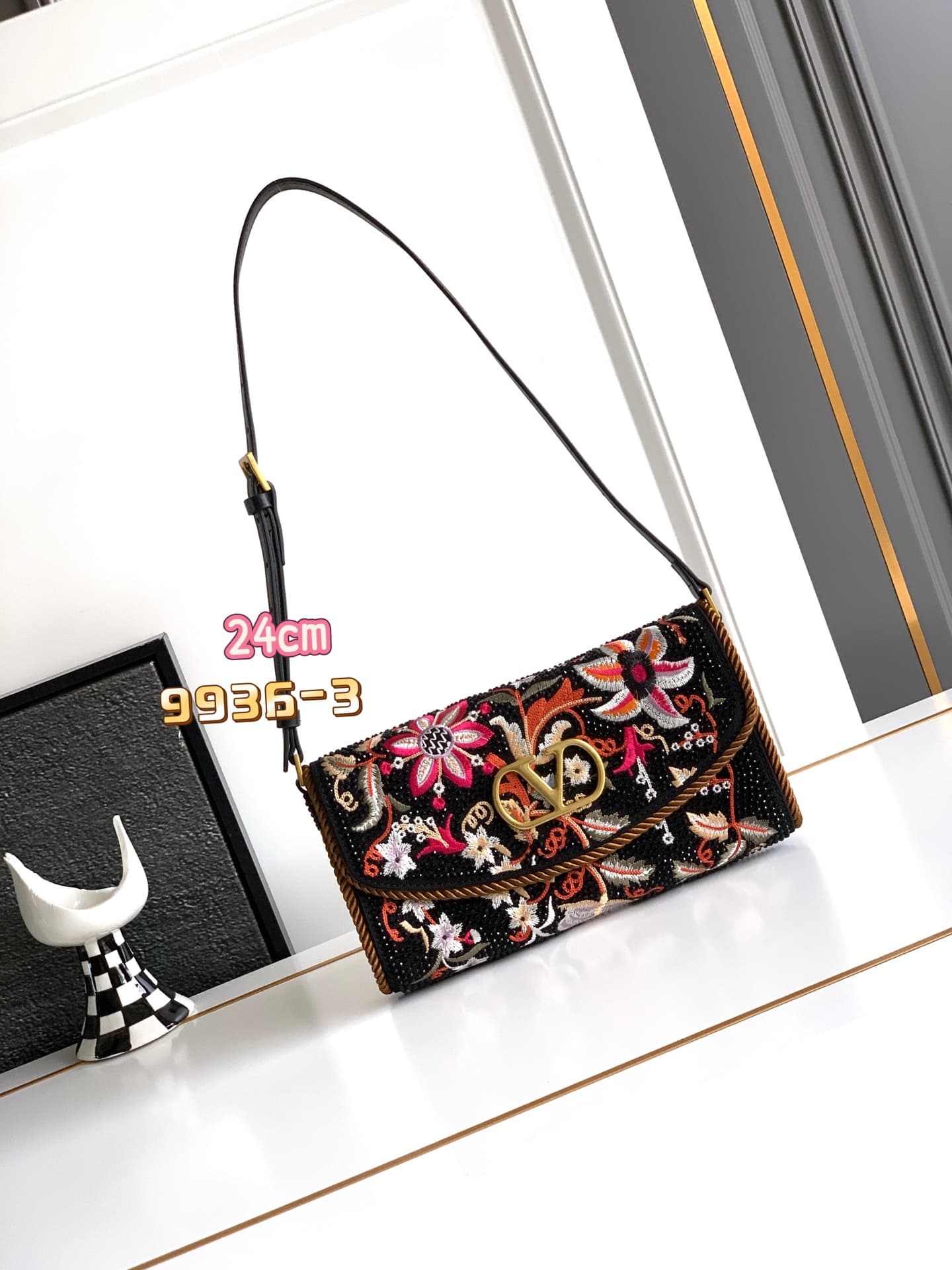 Valentino Shoulder Bag 9936-3