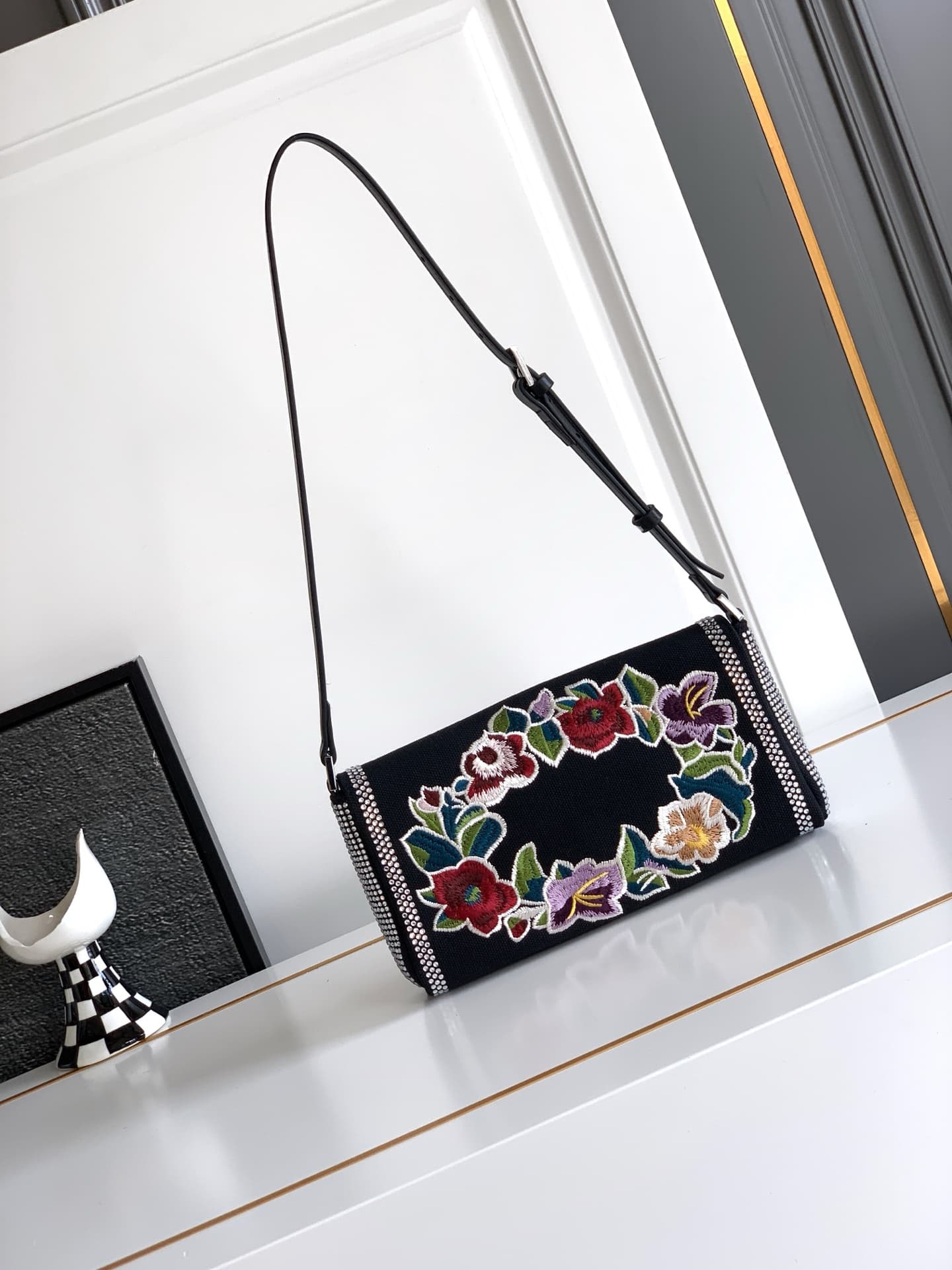 Valentino Shoulder Bag 9933