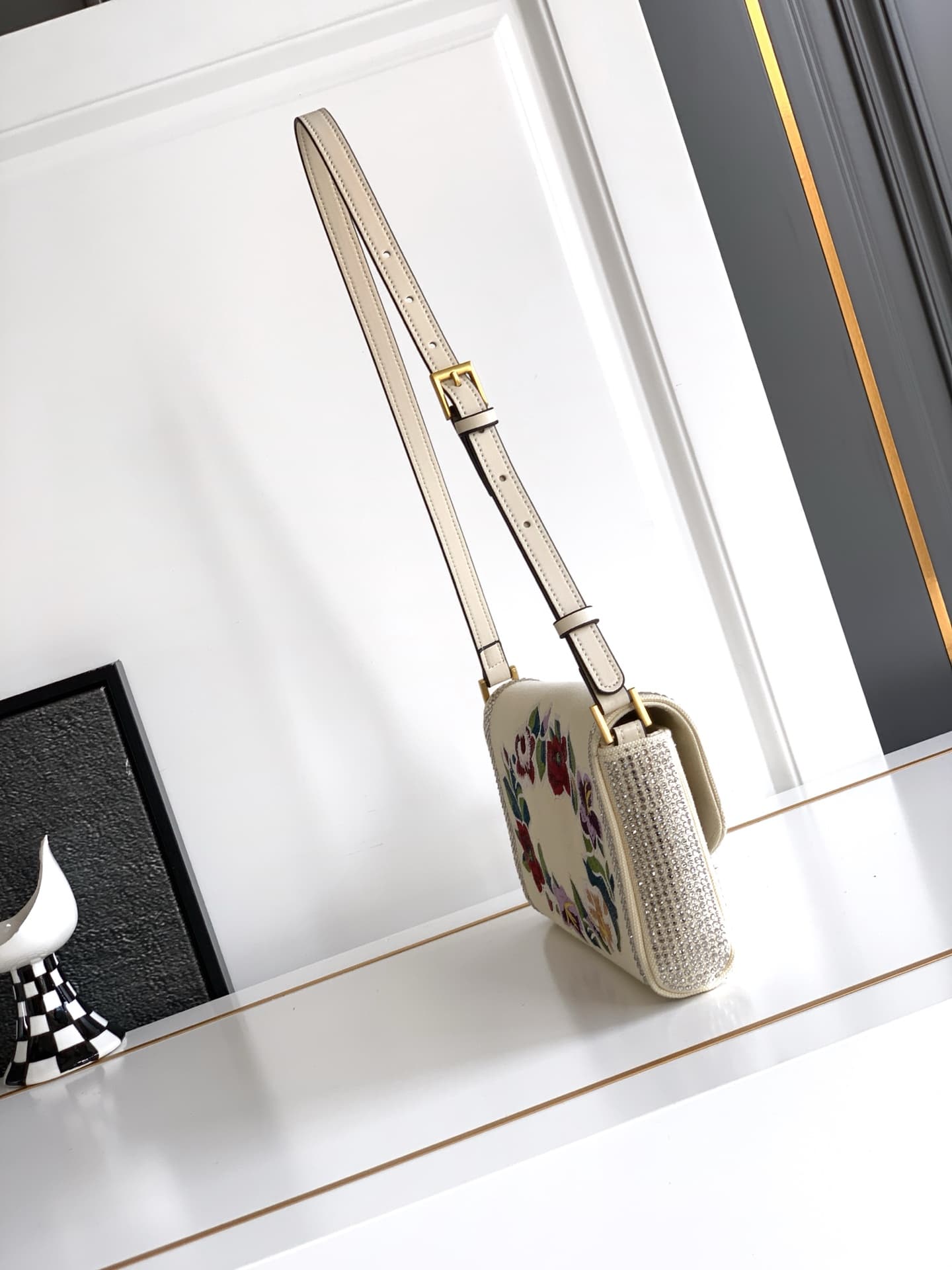 Valentino Shoulder Bag 9933