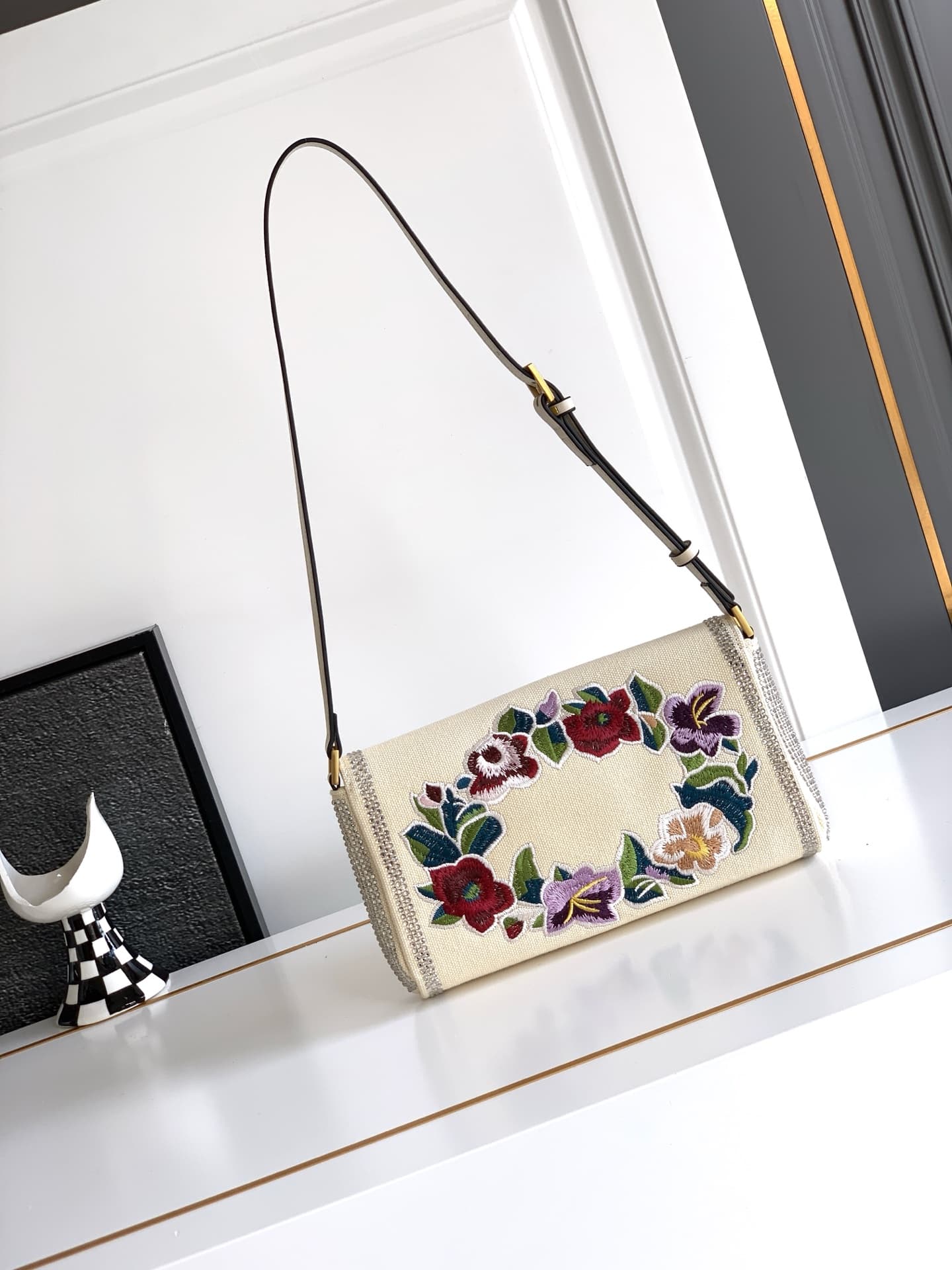Valentino Shoulder Bag 9933