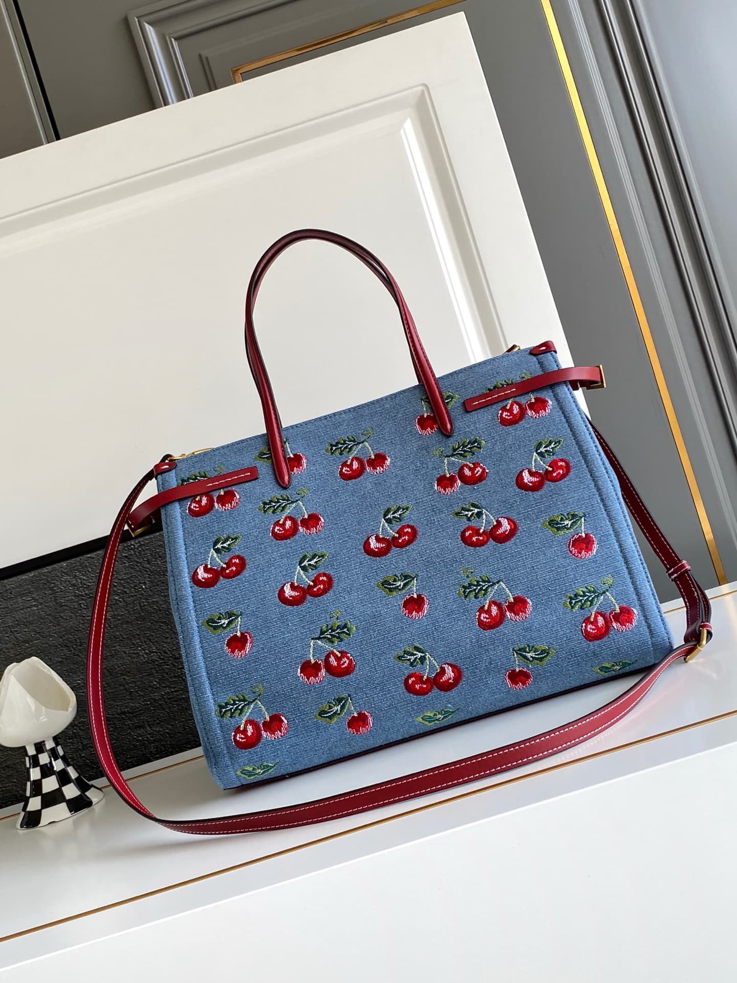 Valentino Brown Bag 5062