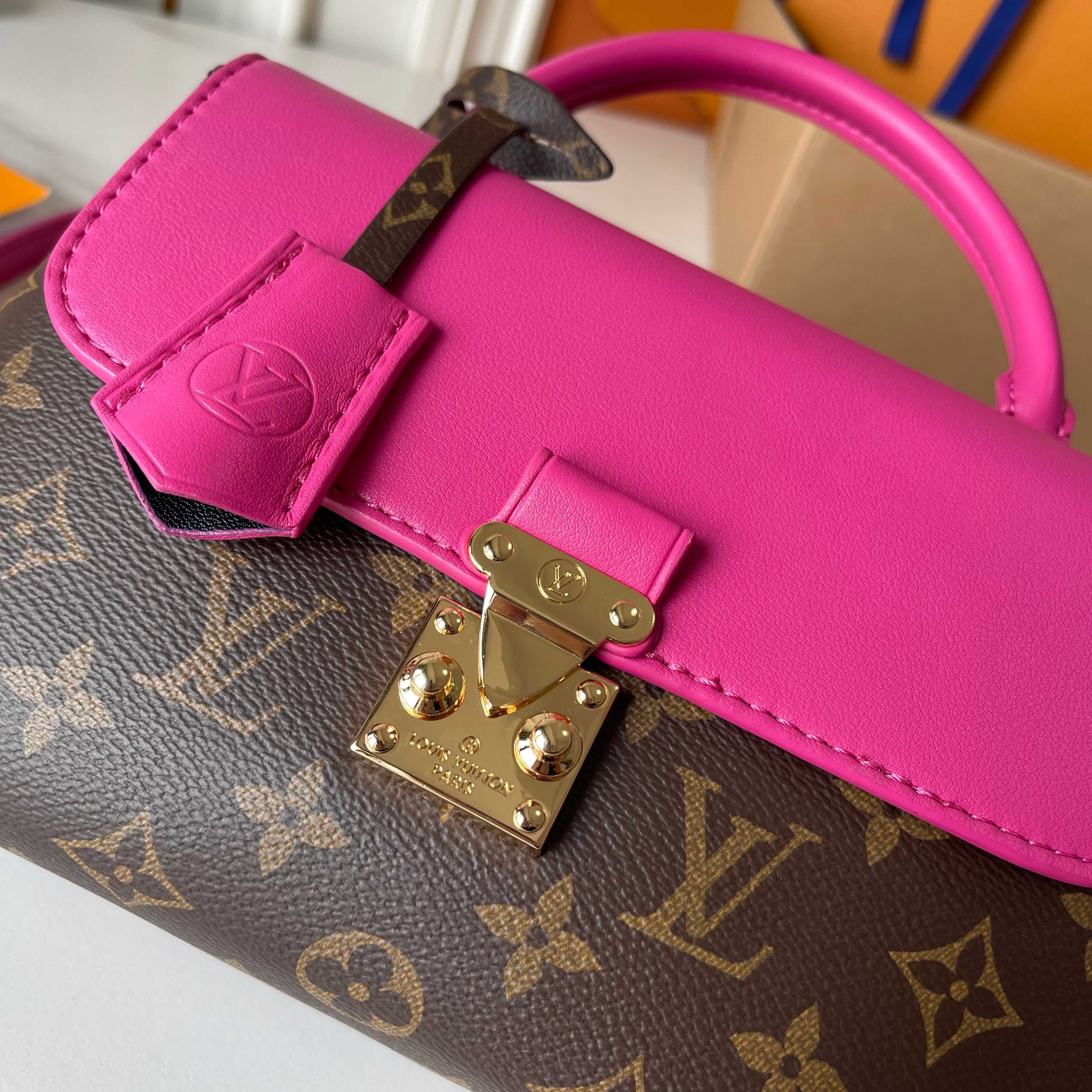 Louis Vuitton Bag M27511