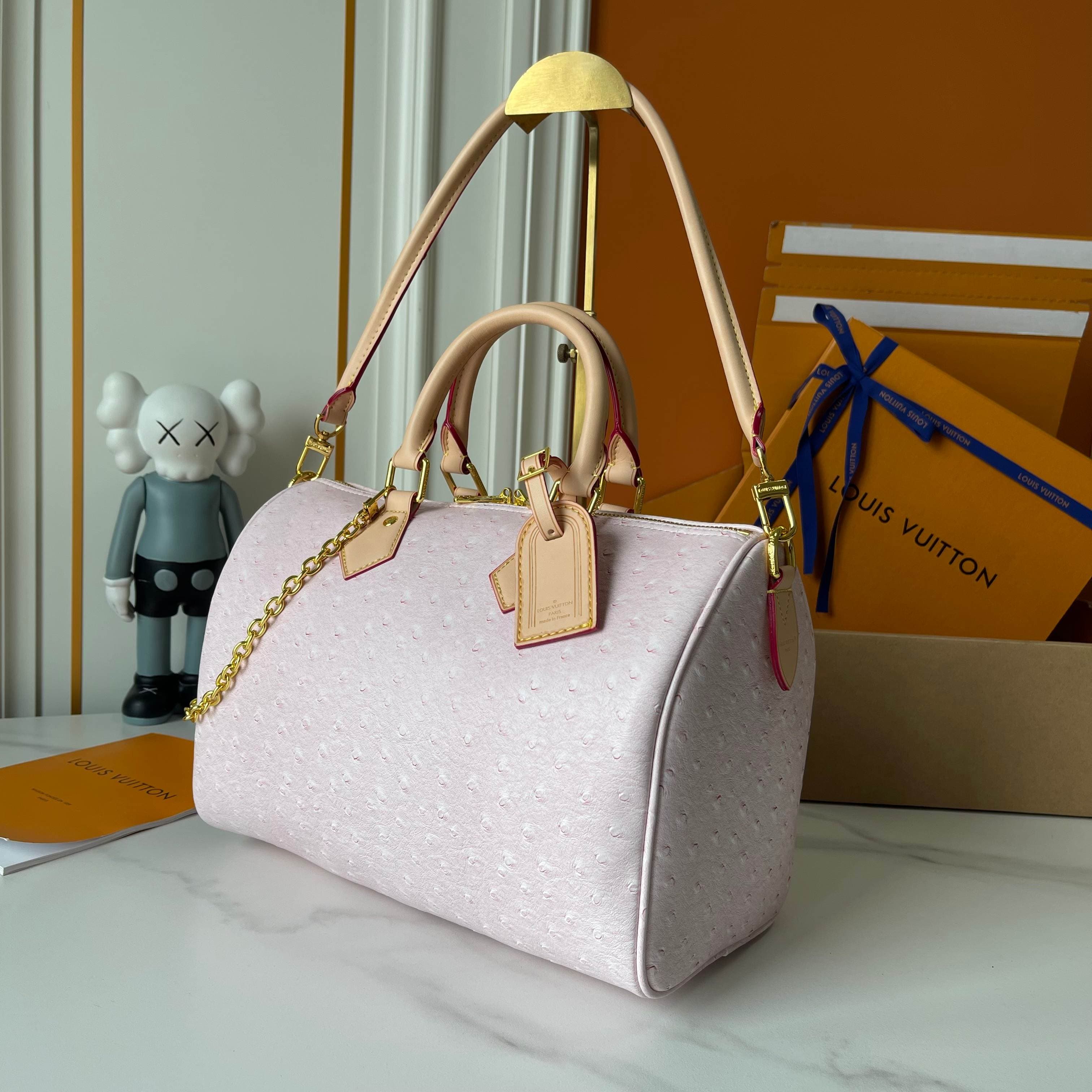 Louis Vuitton White Shoulder Bag M13344