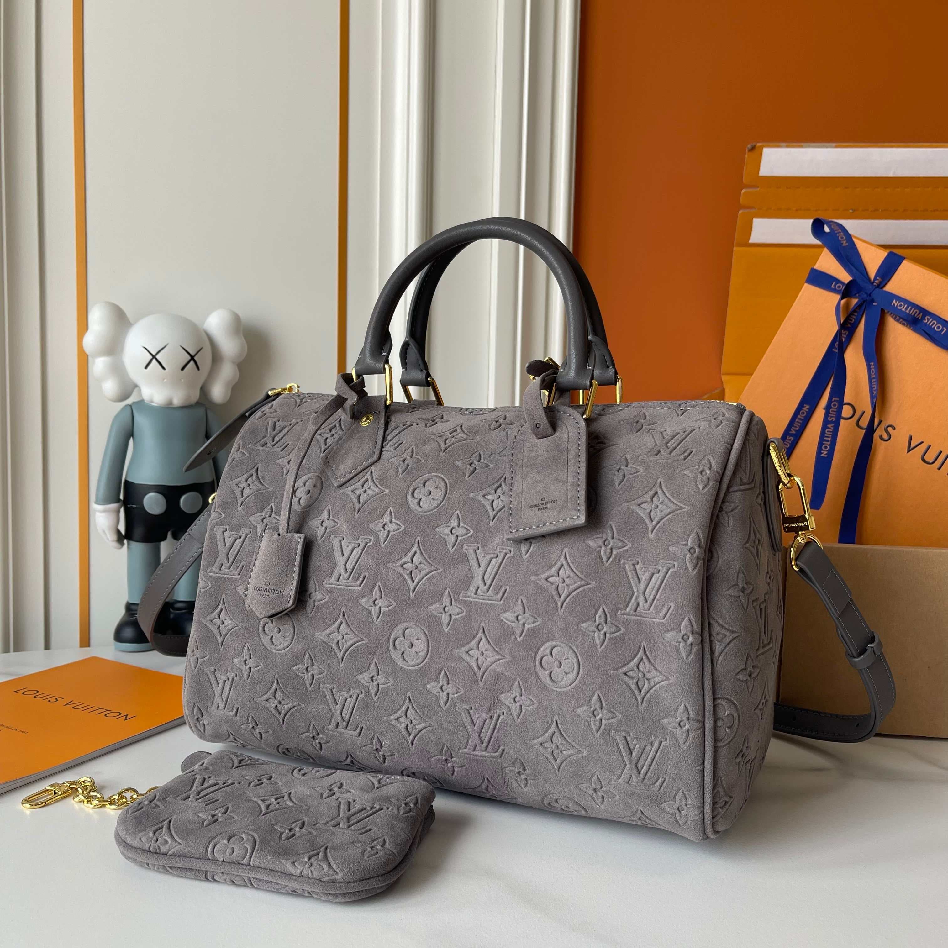 Louis Vuitton Product M15225