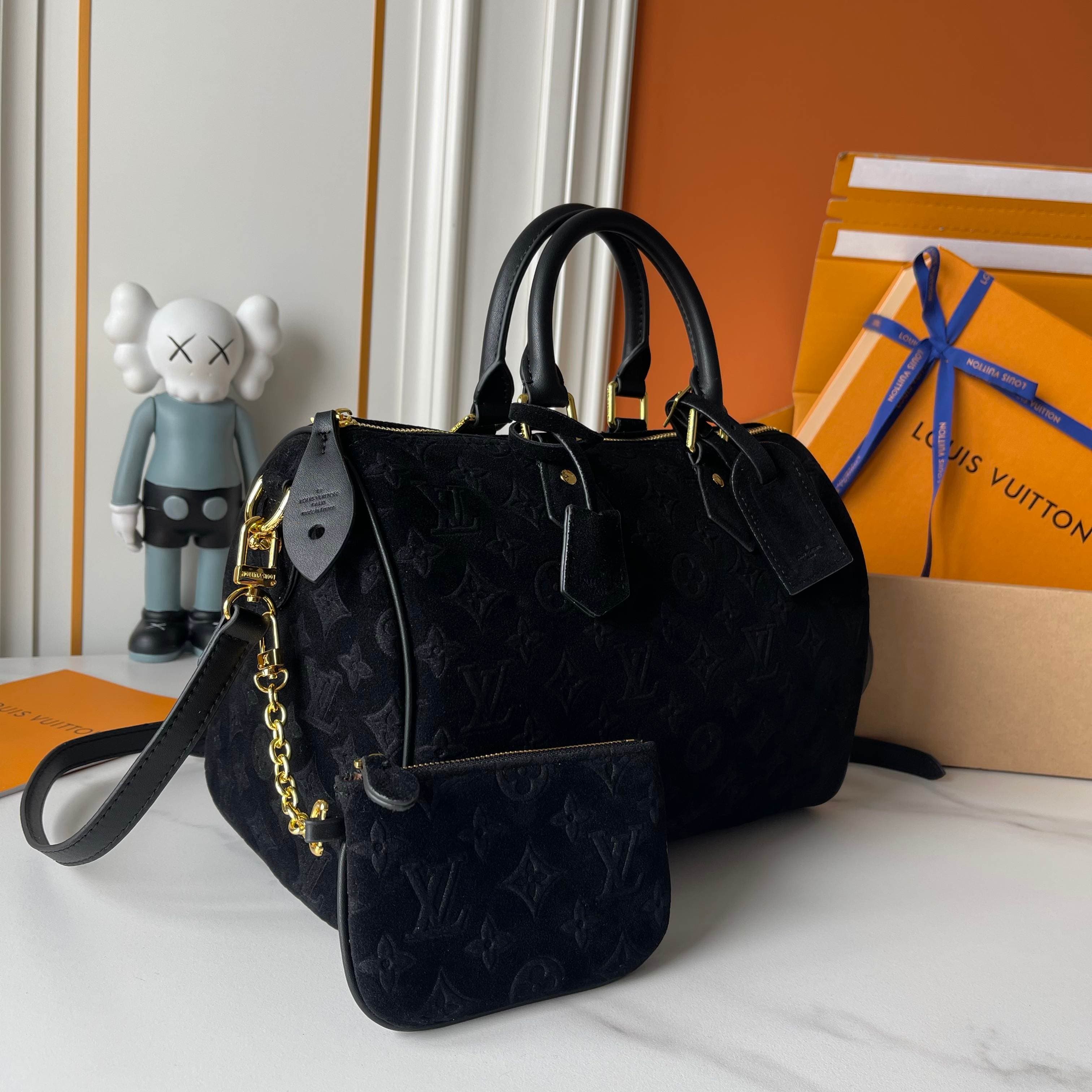 Louis Vuitton Product M15225