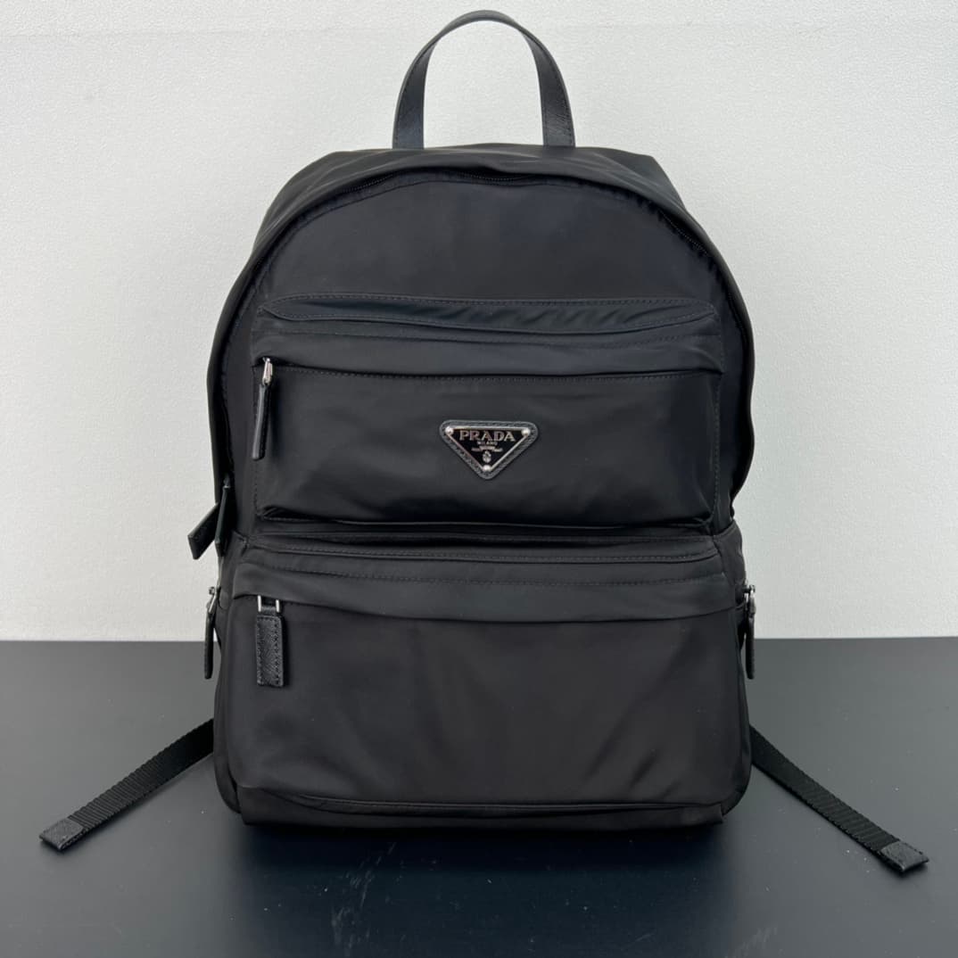 Prada Backpack 116558