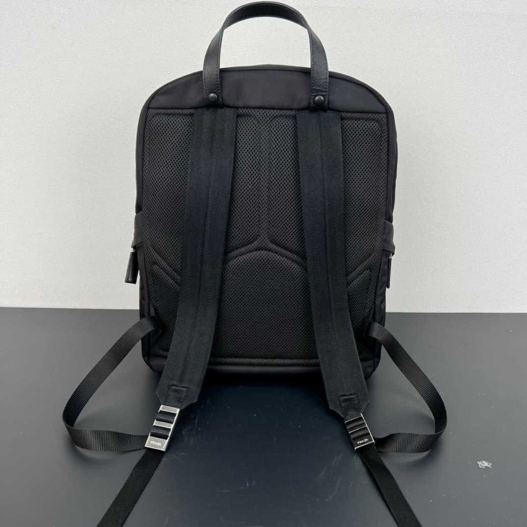 Prada Product 116560