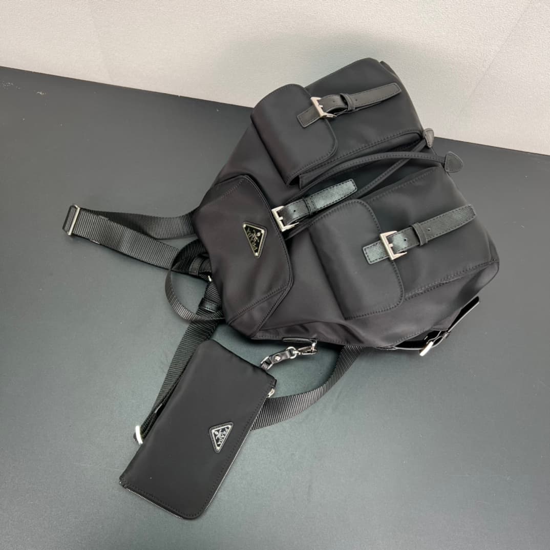 Prada Product 116566