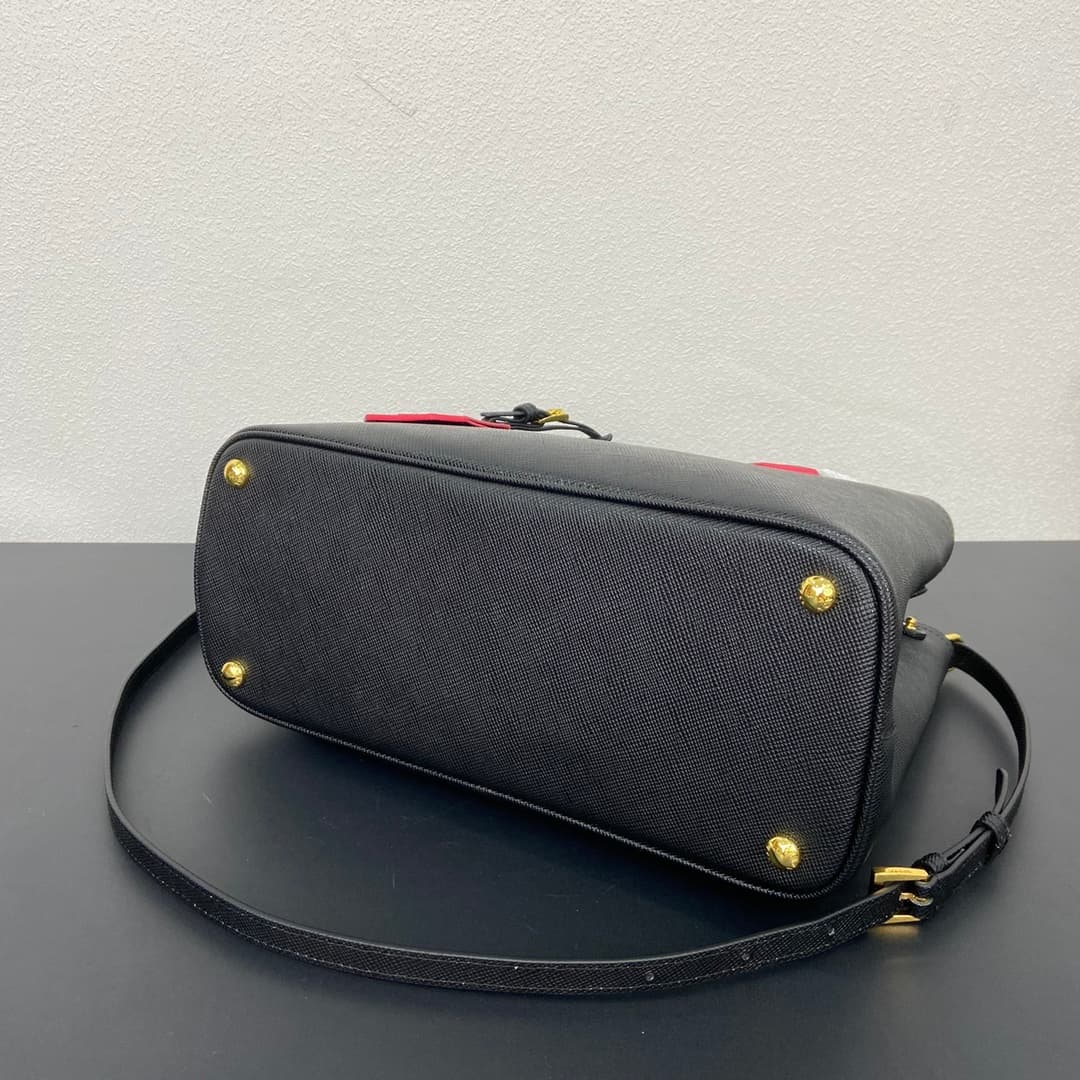 Prada Product 顶级原版 116581