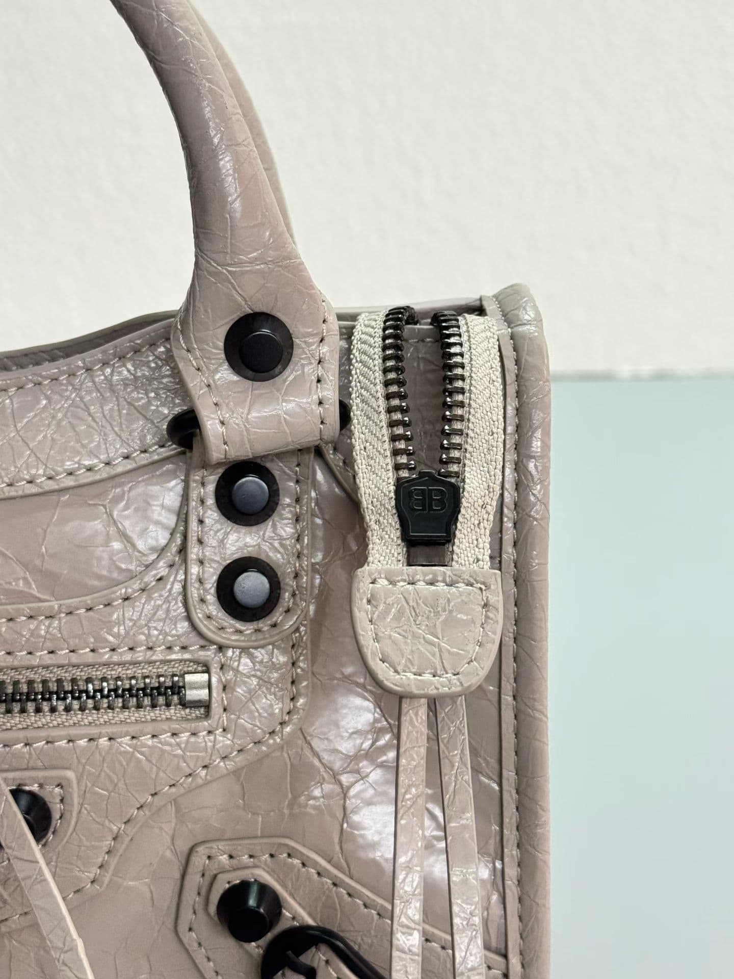 Balenciaga Le City Moto Bag 中号 中号奶茶色 50025