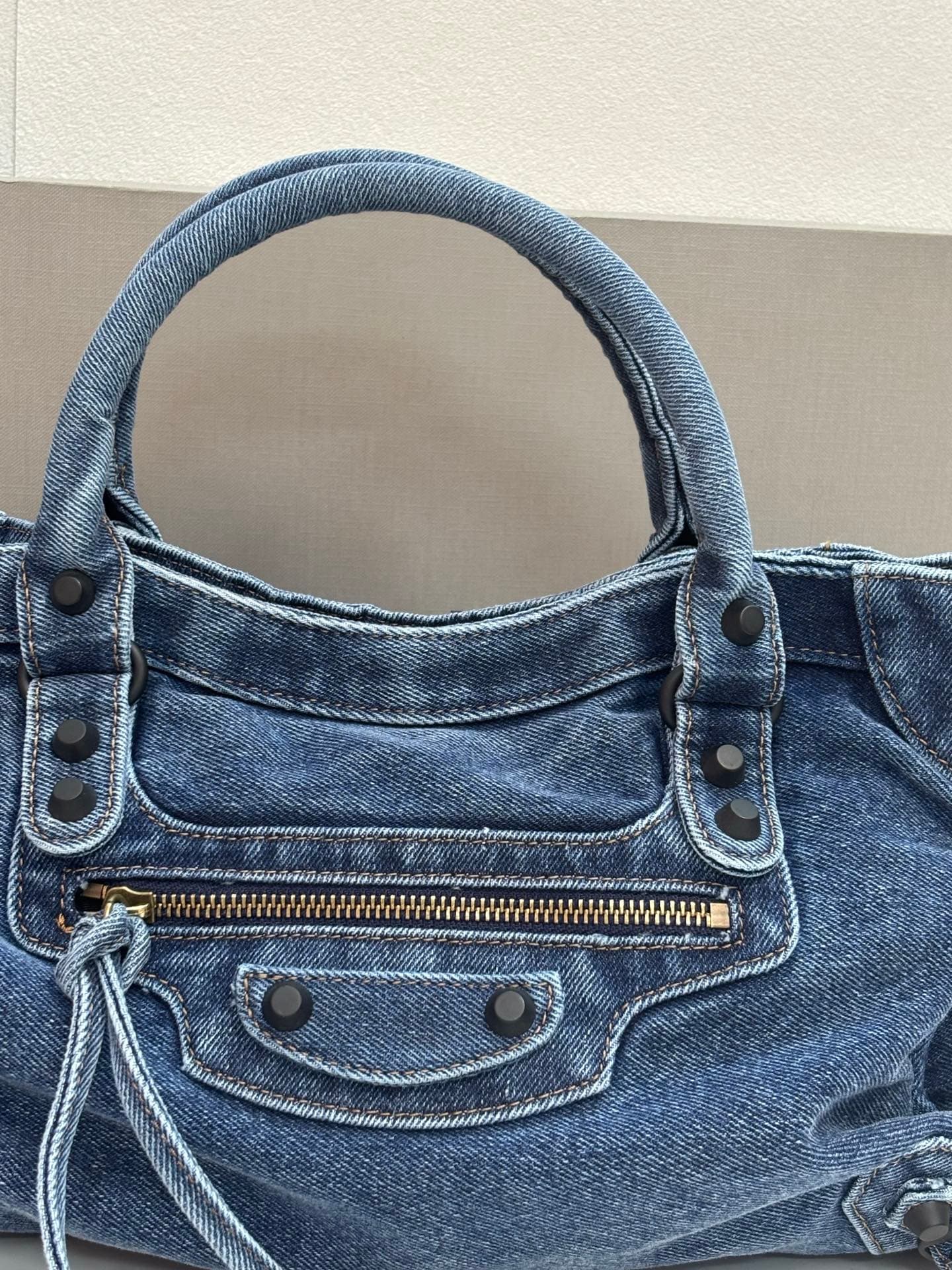 Balenciaga Le City Moto Bag 小号 50025