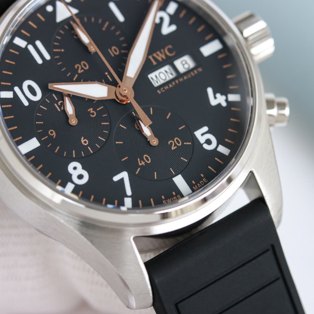 IWC Black Watch IW388116