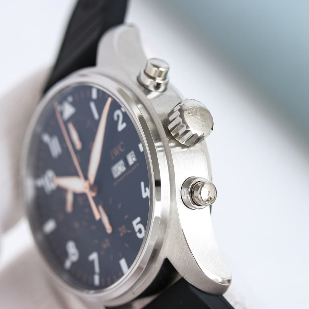 IWC Black Watch IW388116