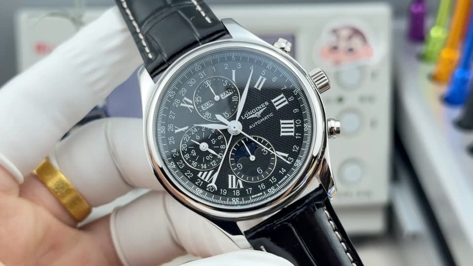 Longines Black Watch L687