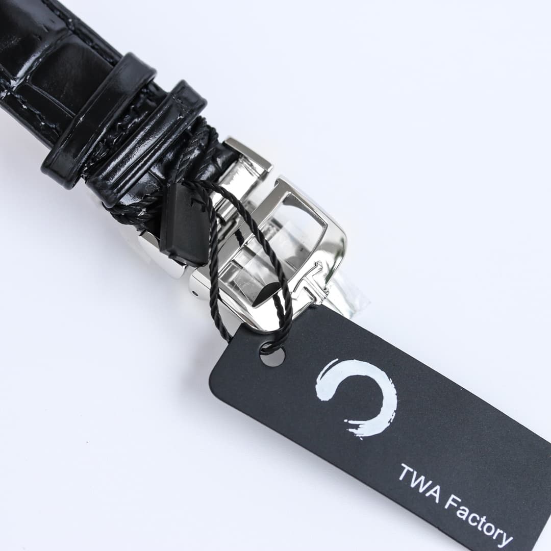 Jaeger-LeCoultre Black Watch