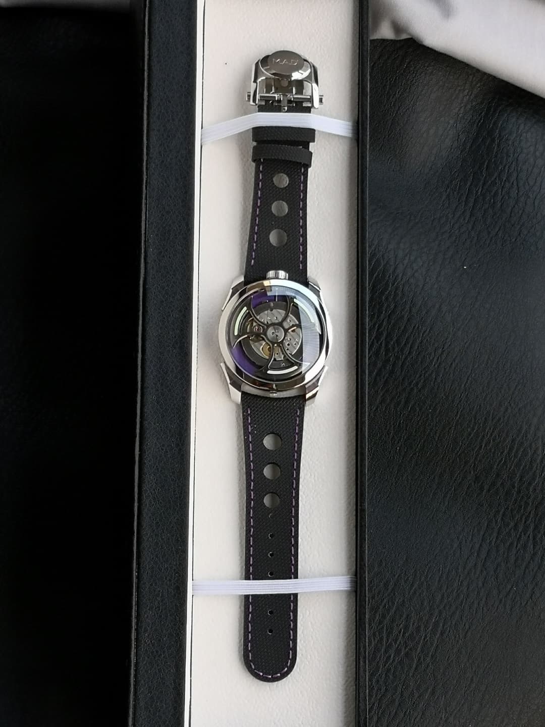 Luxury Brand Blue Watch G101