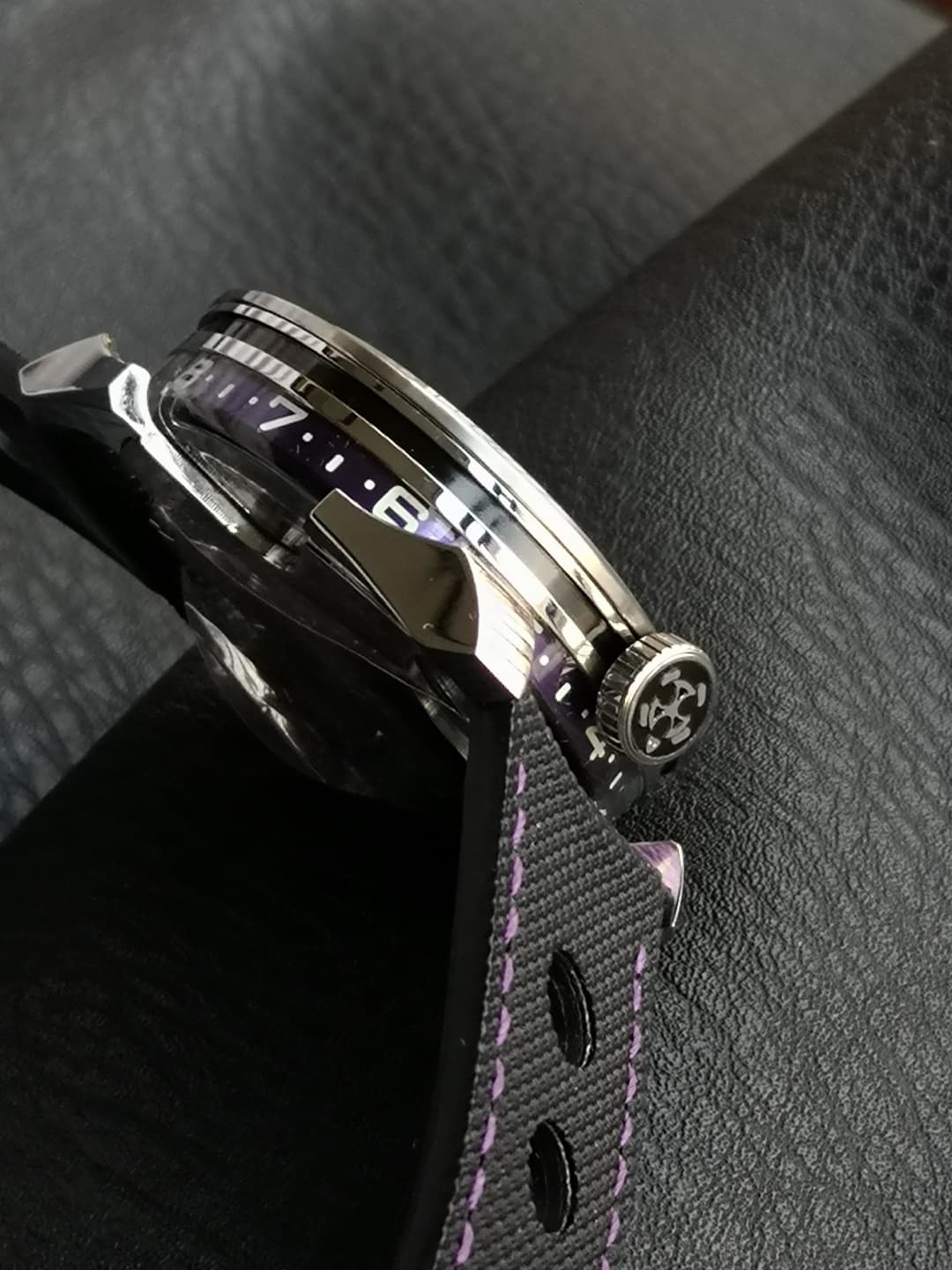 Luxury Watch Blue Watch G101